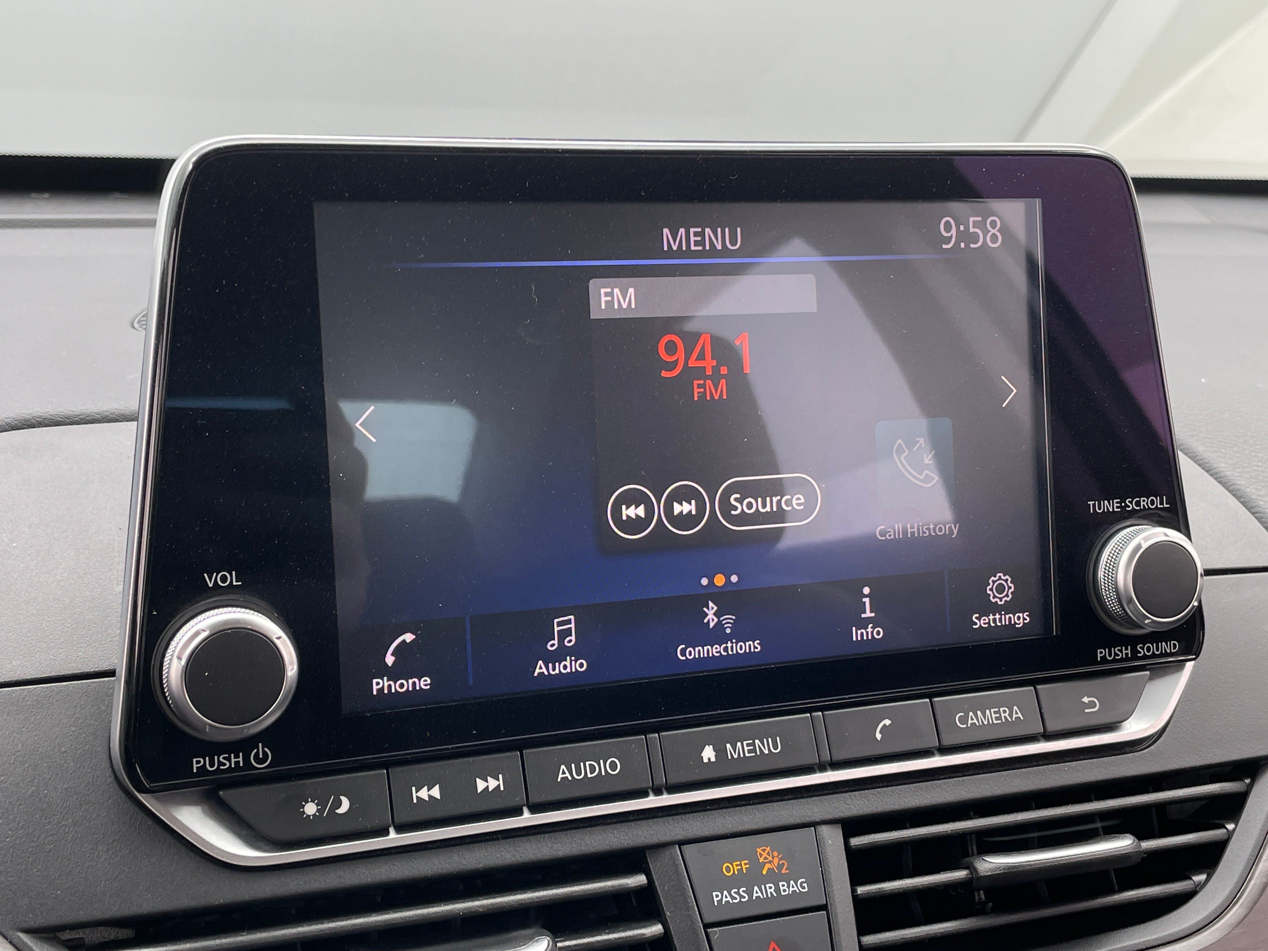 2024 Nissan Altima SV 4