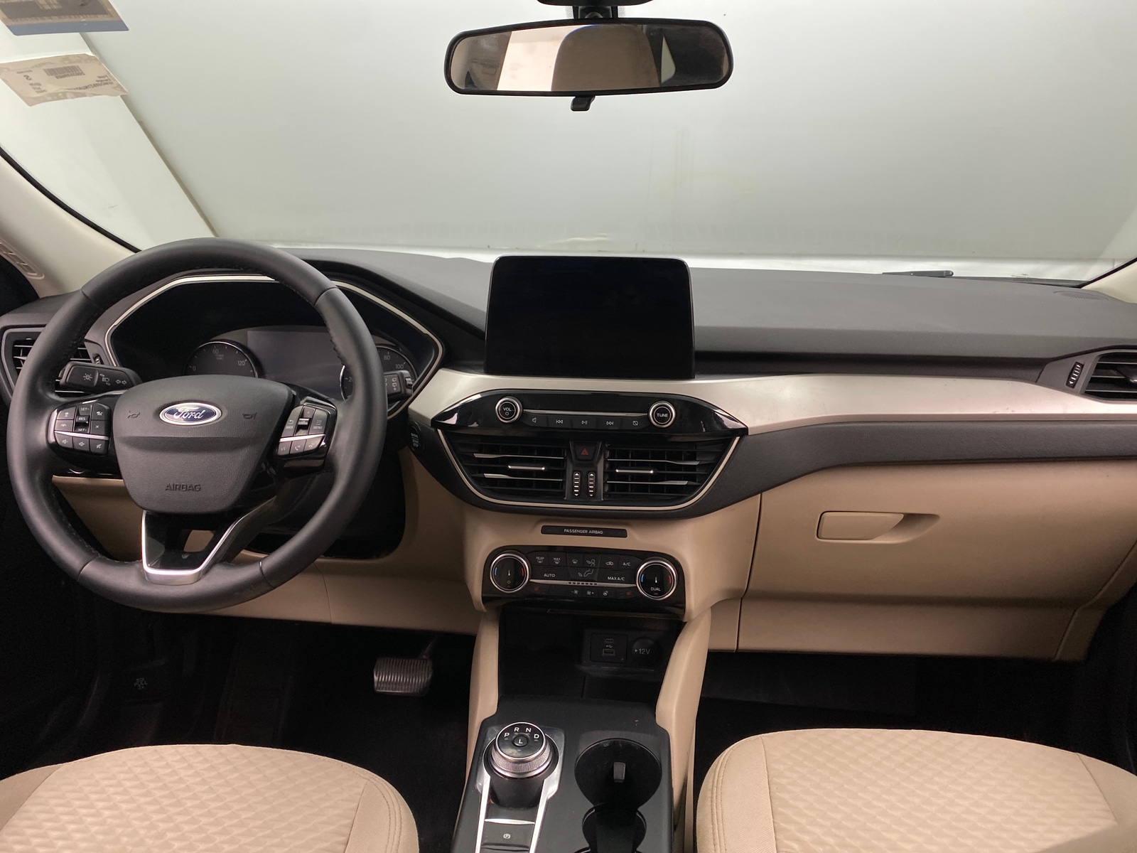 Thumbnail: 2022 Ford Escape - 3