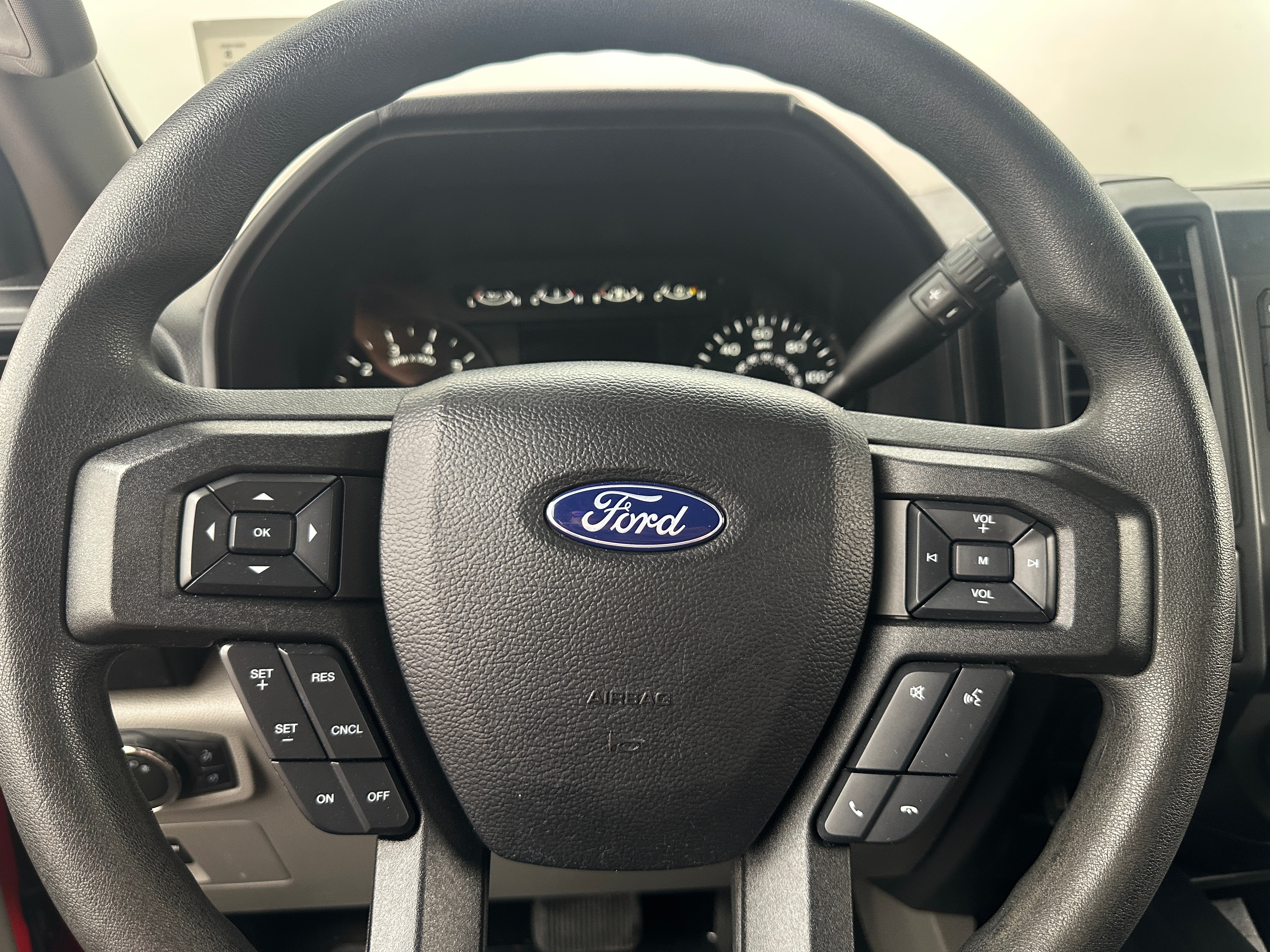 2020 Ford Econoline E-150 5