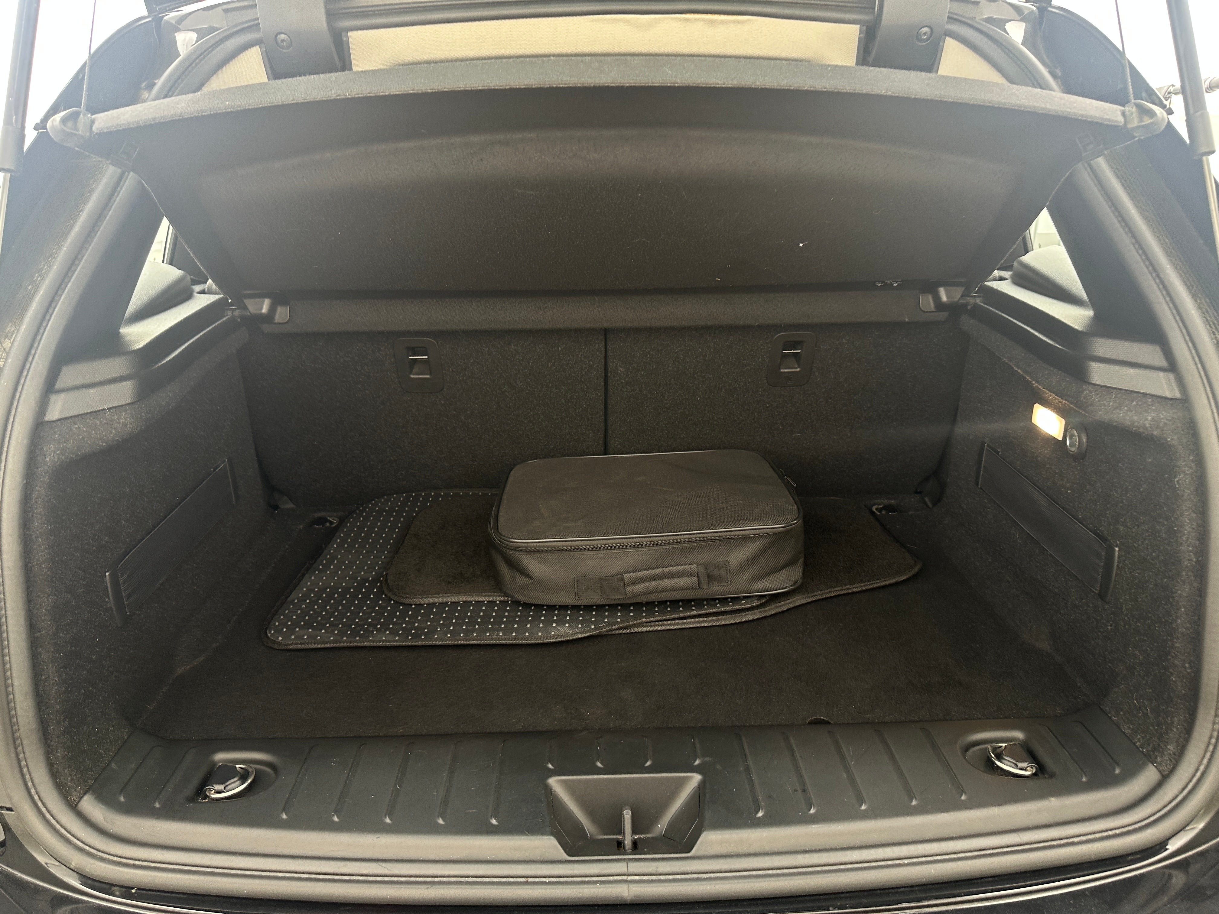 2018 BMW i3 Base 7