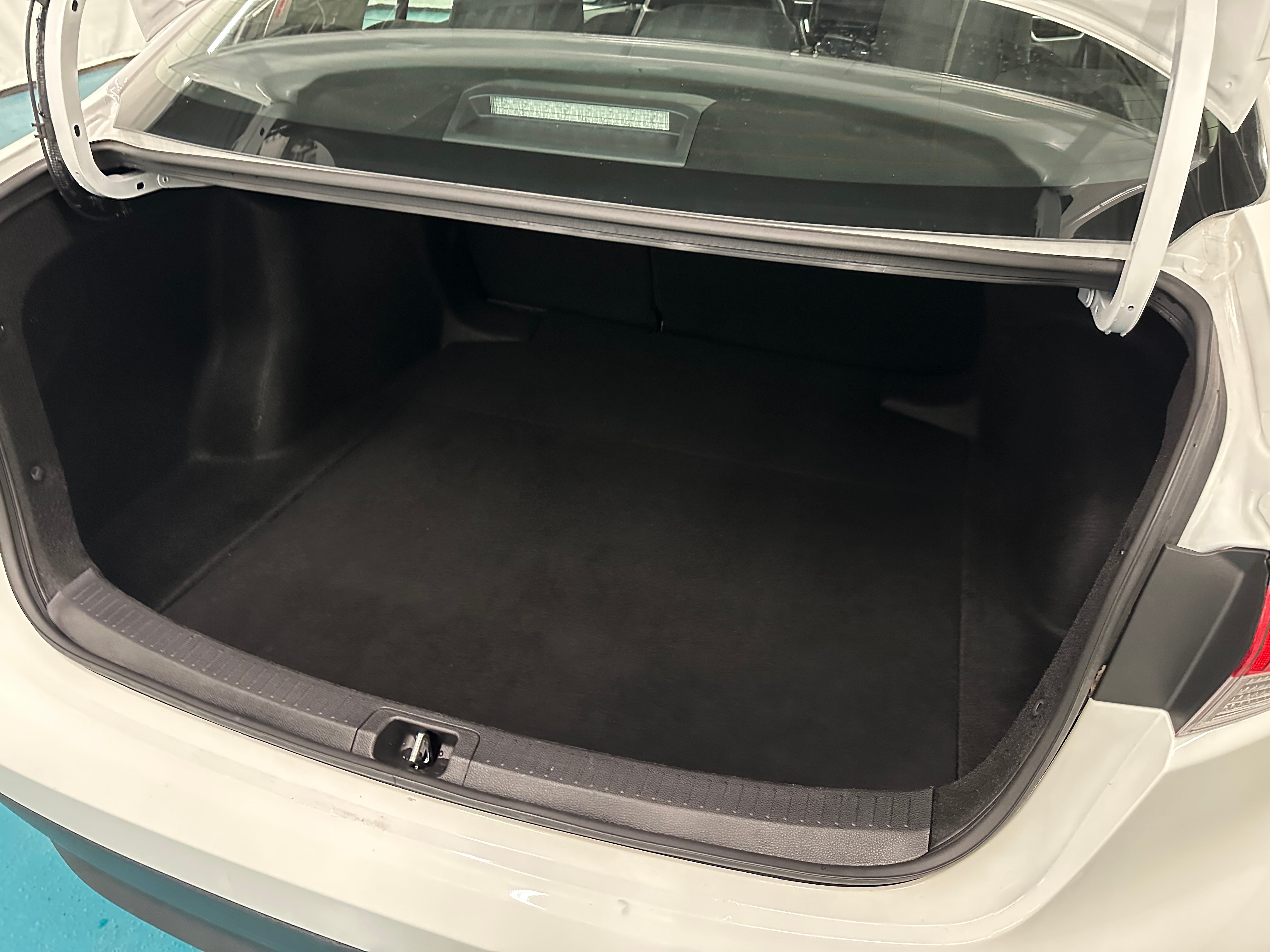 2024 Toyota Corolla LE 7