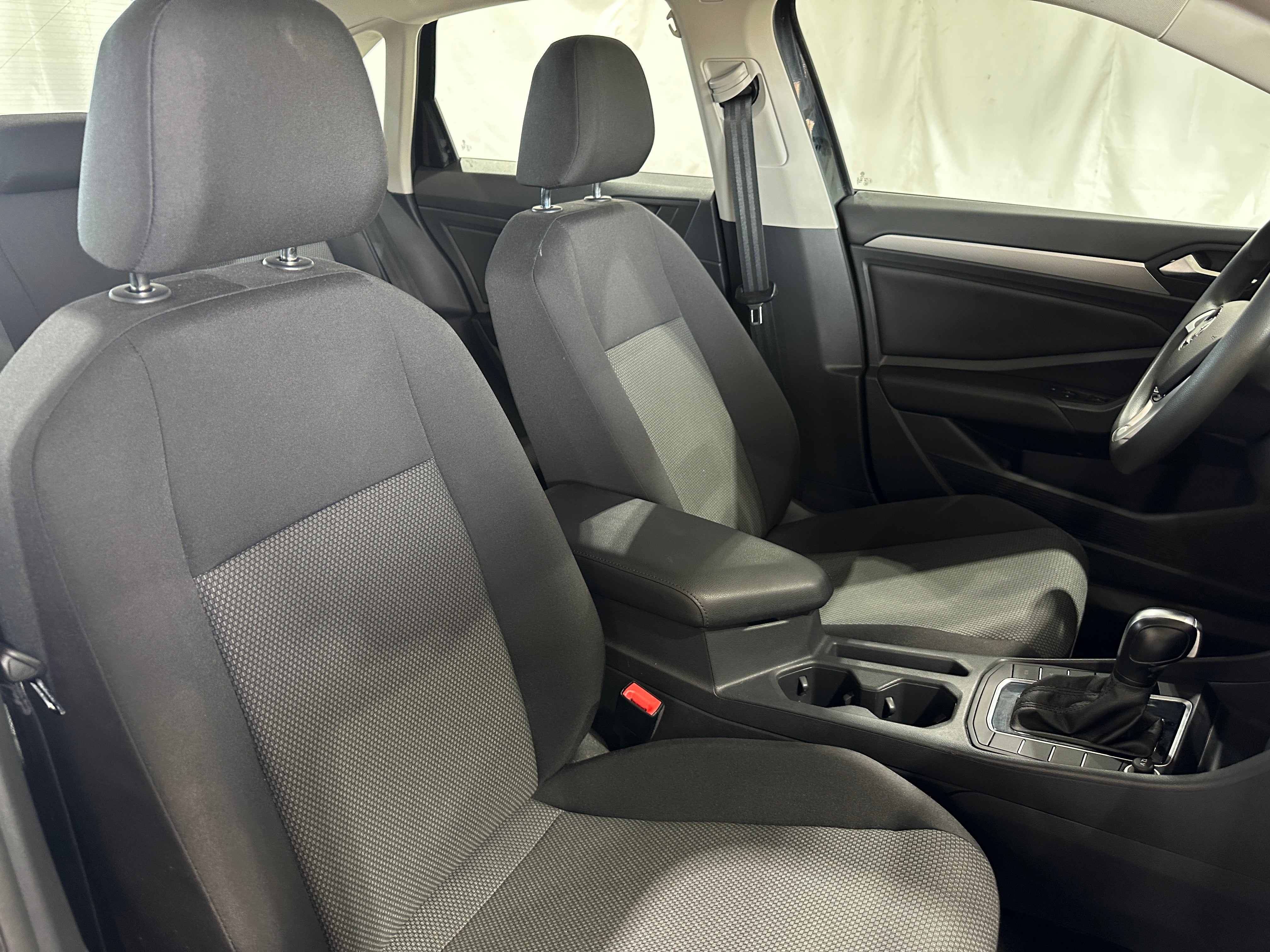 2019 Volkswagen Jetta S 2