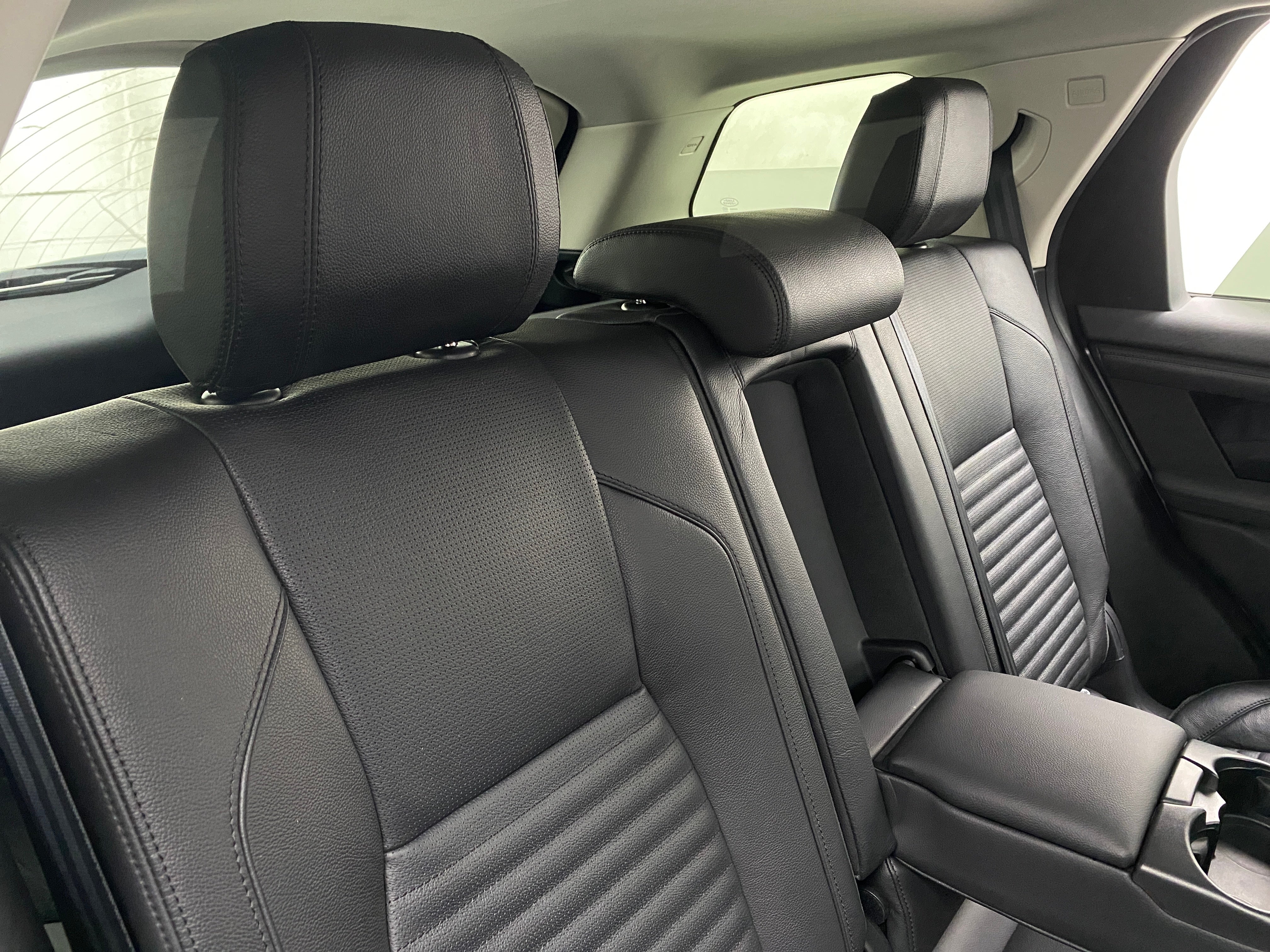 2020 Land Rover Discovery Sport SE 5
