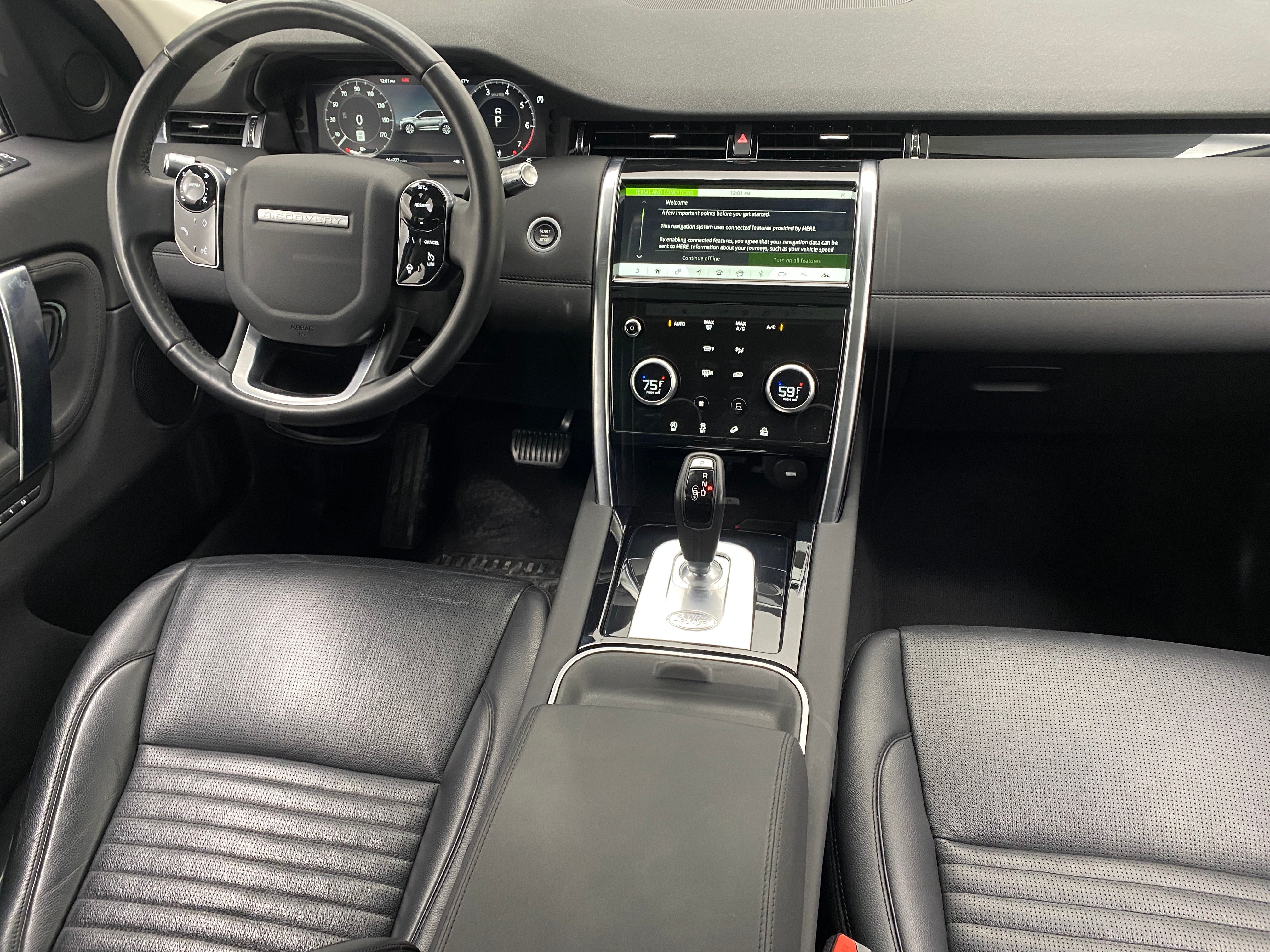 2020 Land Rover Discovery Sport SE 2