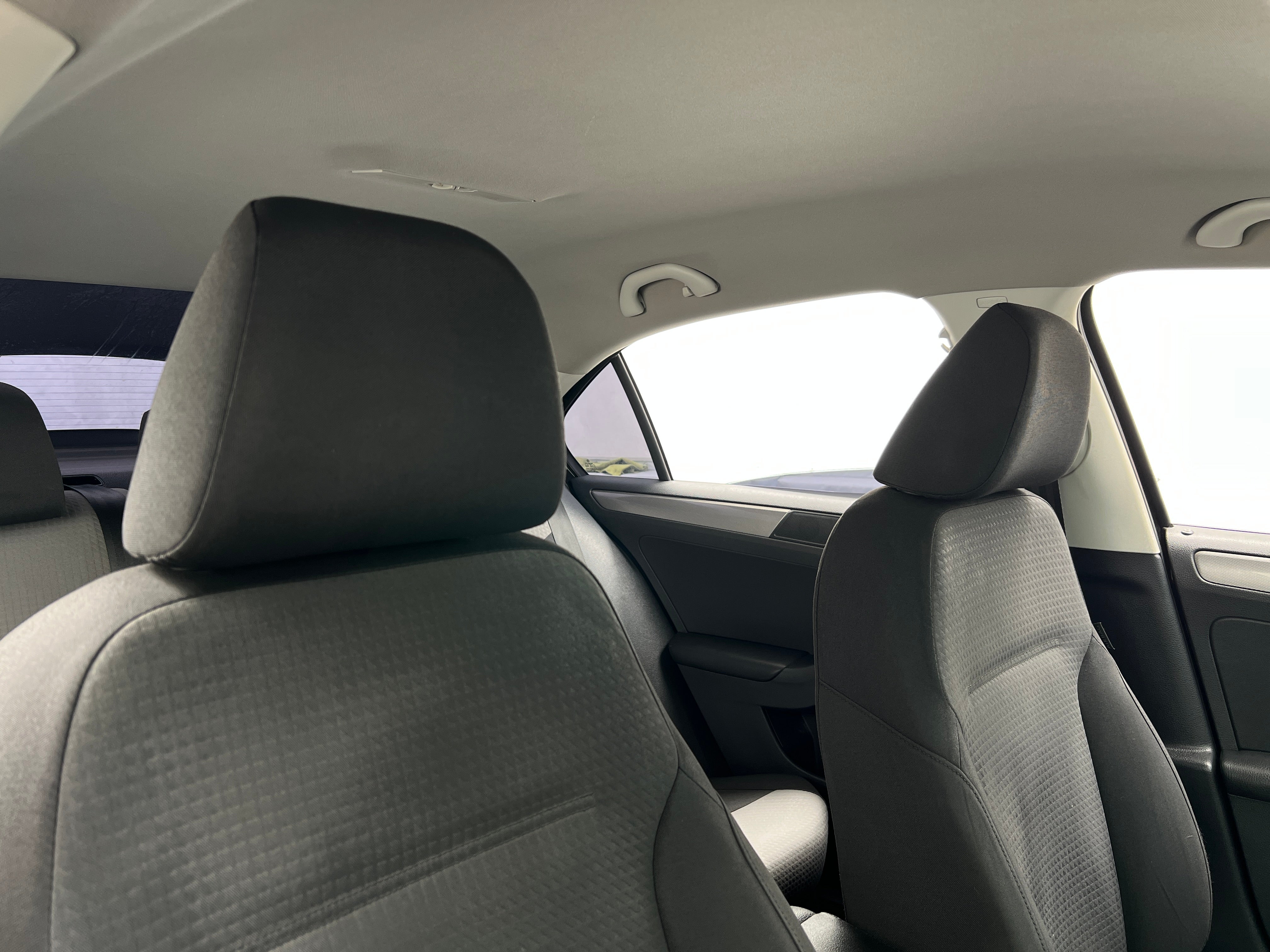 2017 Volkswagen Jetta S 2