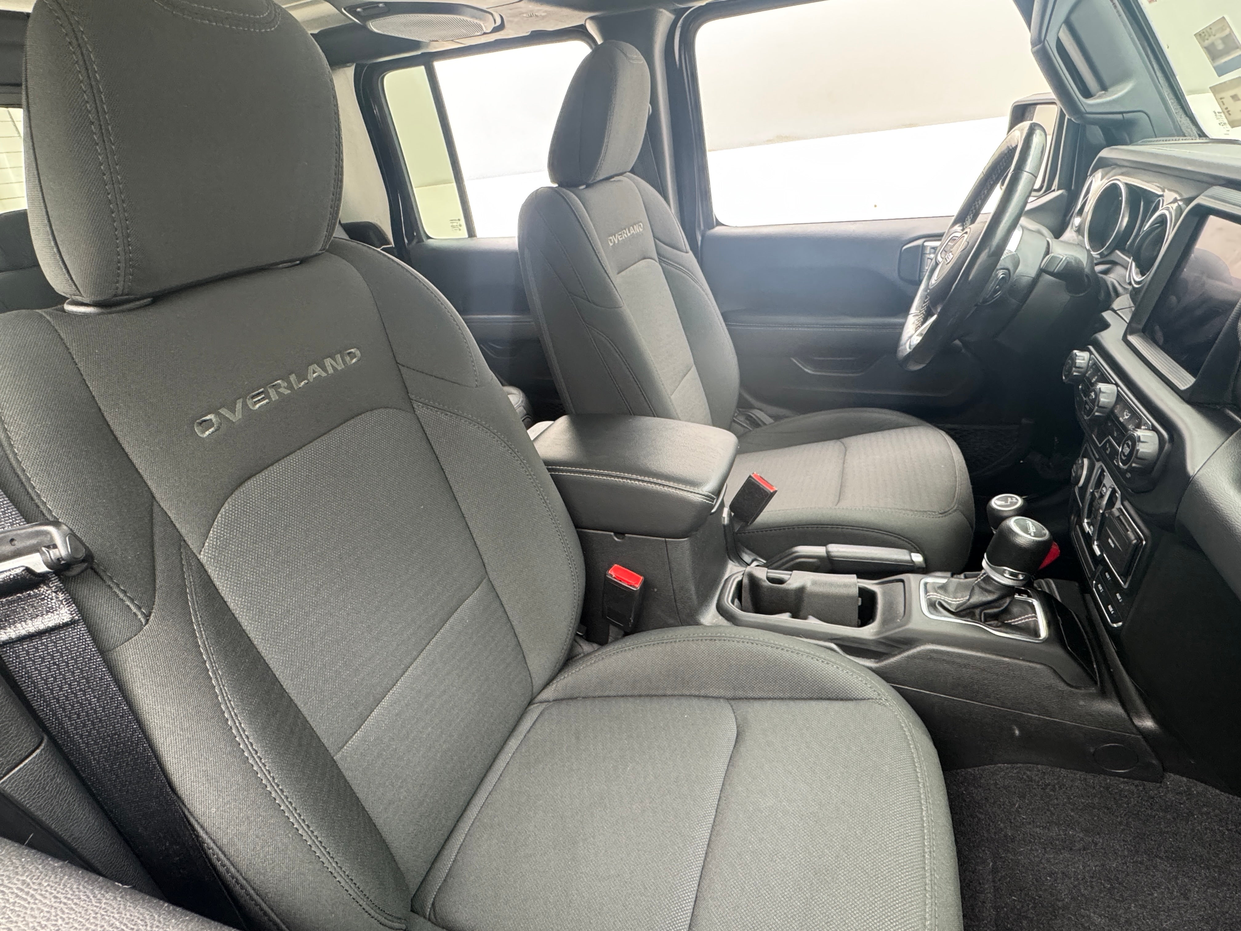 2021 Jeep Gladiator Overland 2