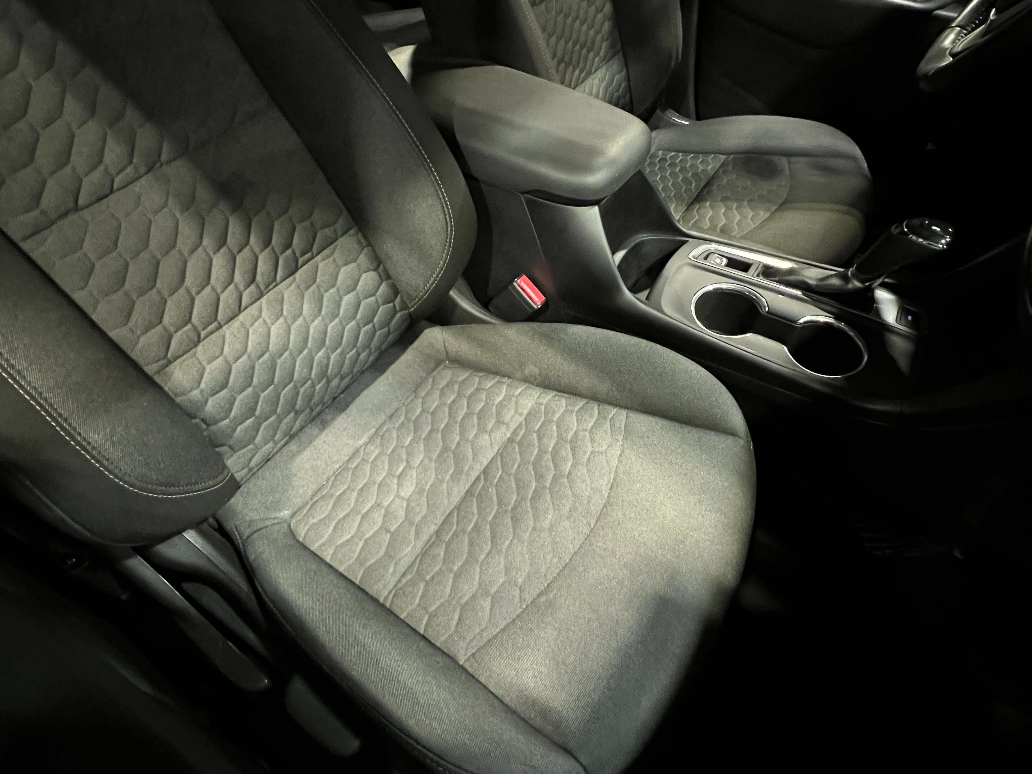 2018 Chevrolet Equinox LT 2