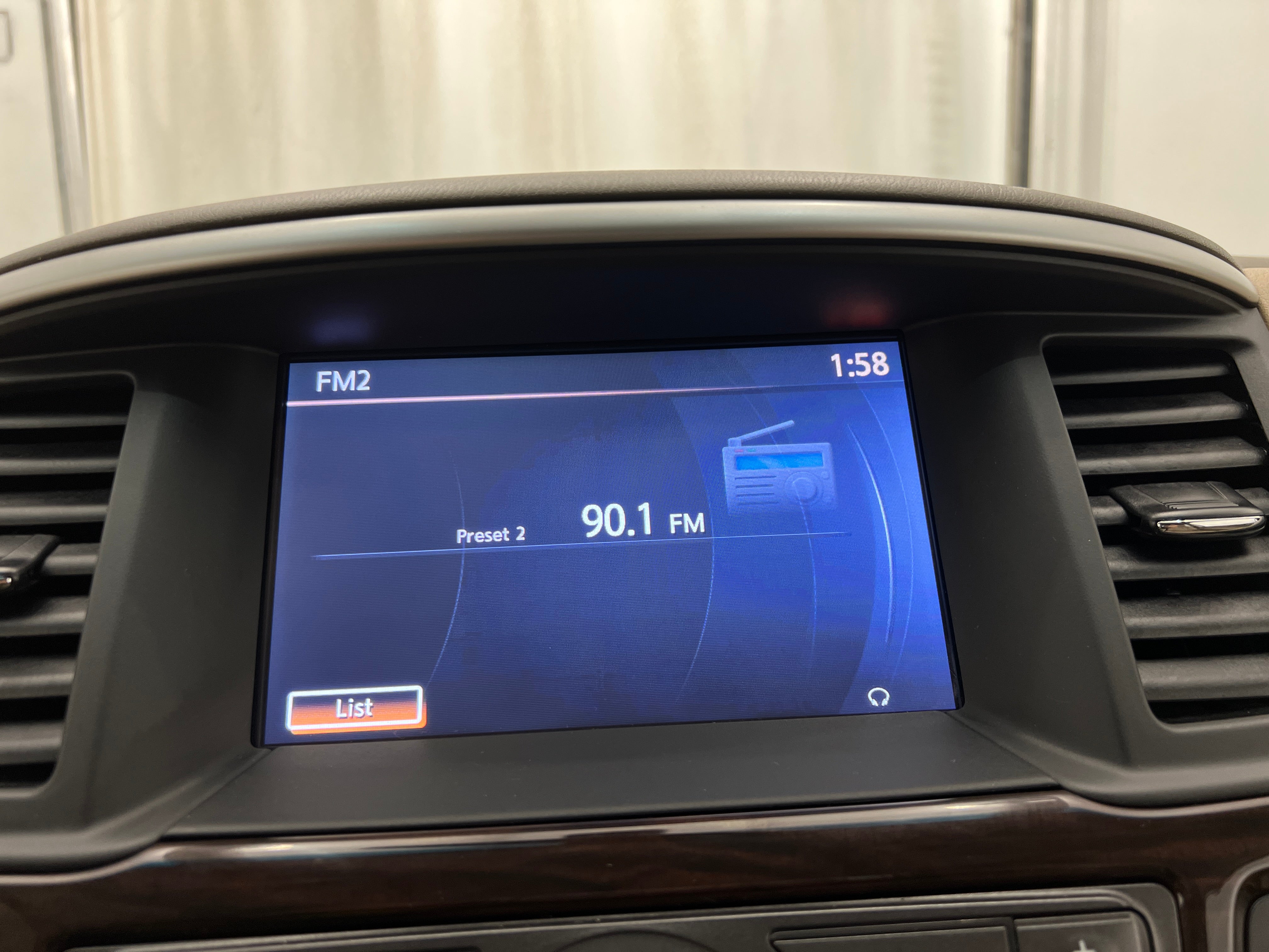 2014 Nissan Pathfinder Platinum 3