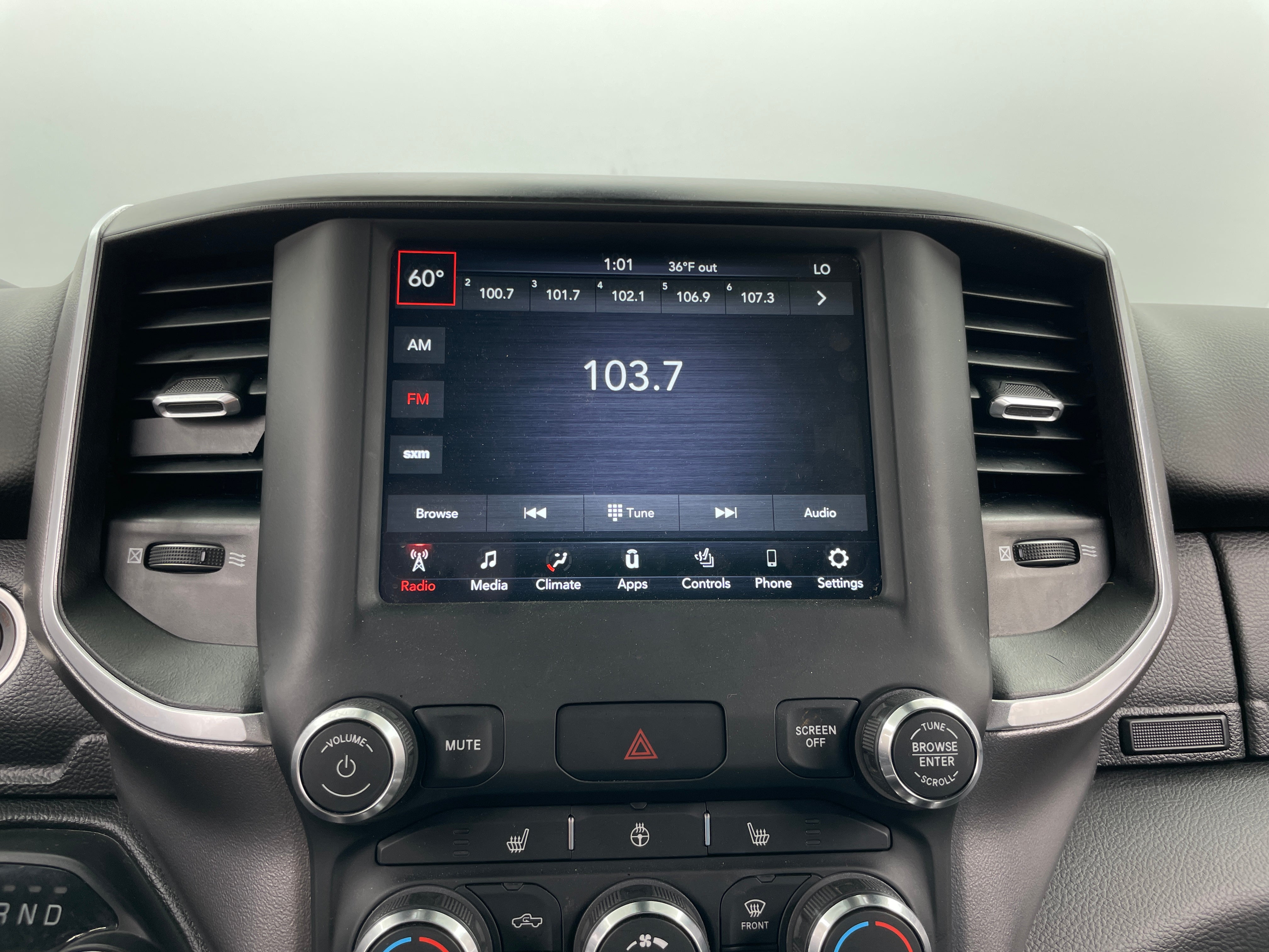 2021 RAM 1500 Big Horn 4