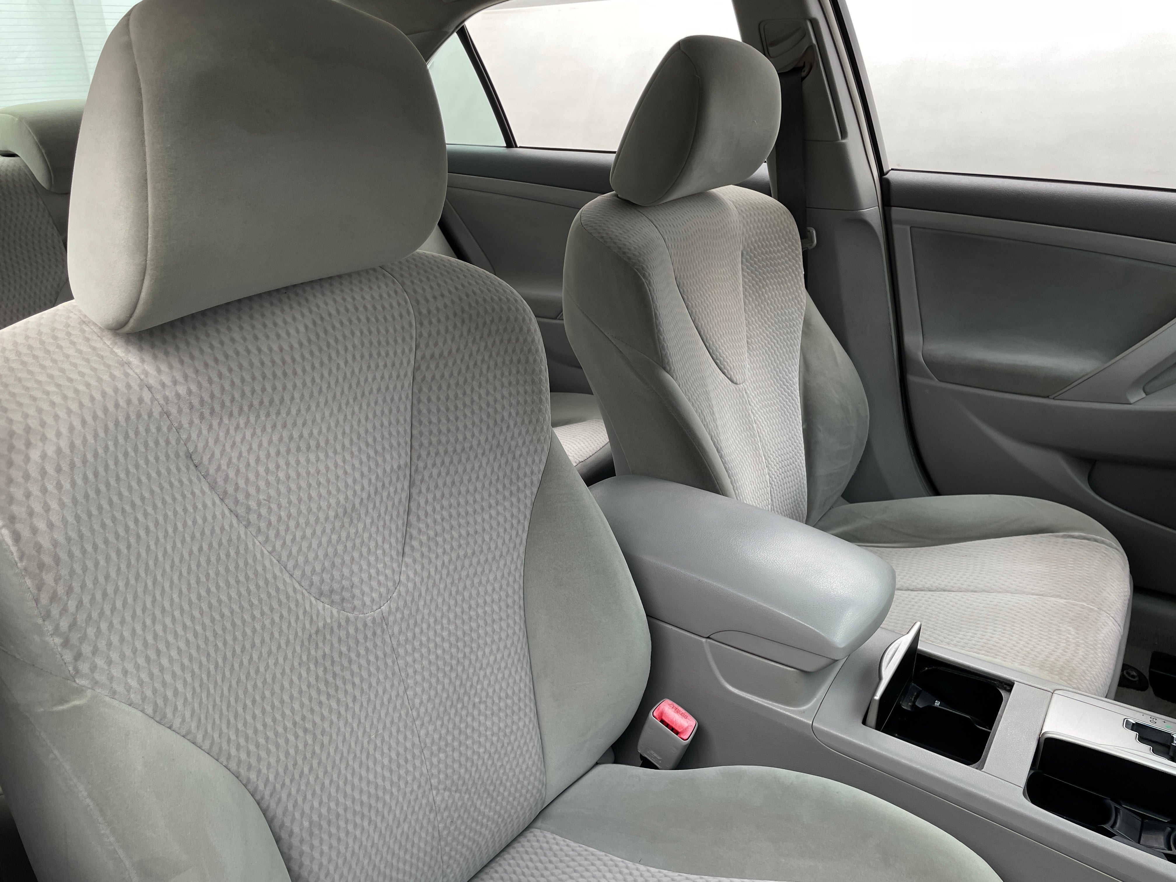 2011 Toyota Camry LE 2