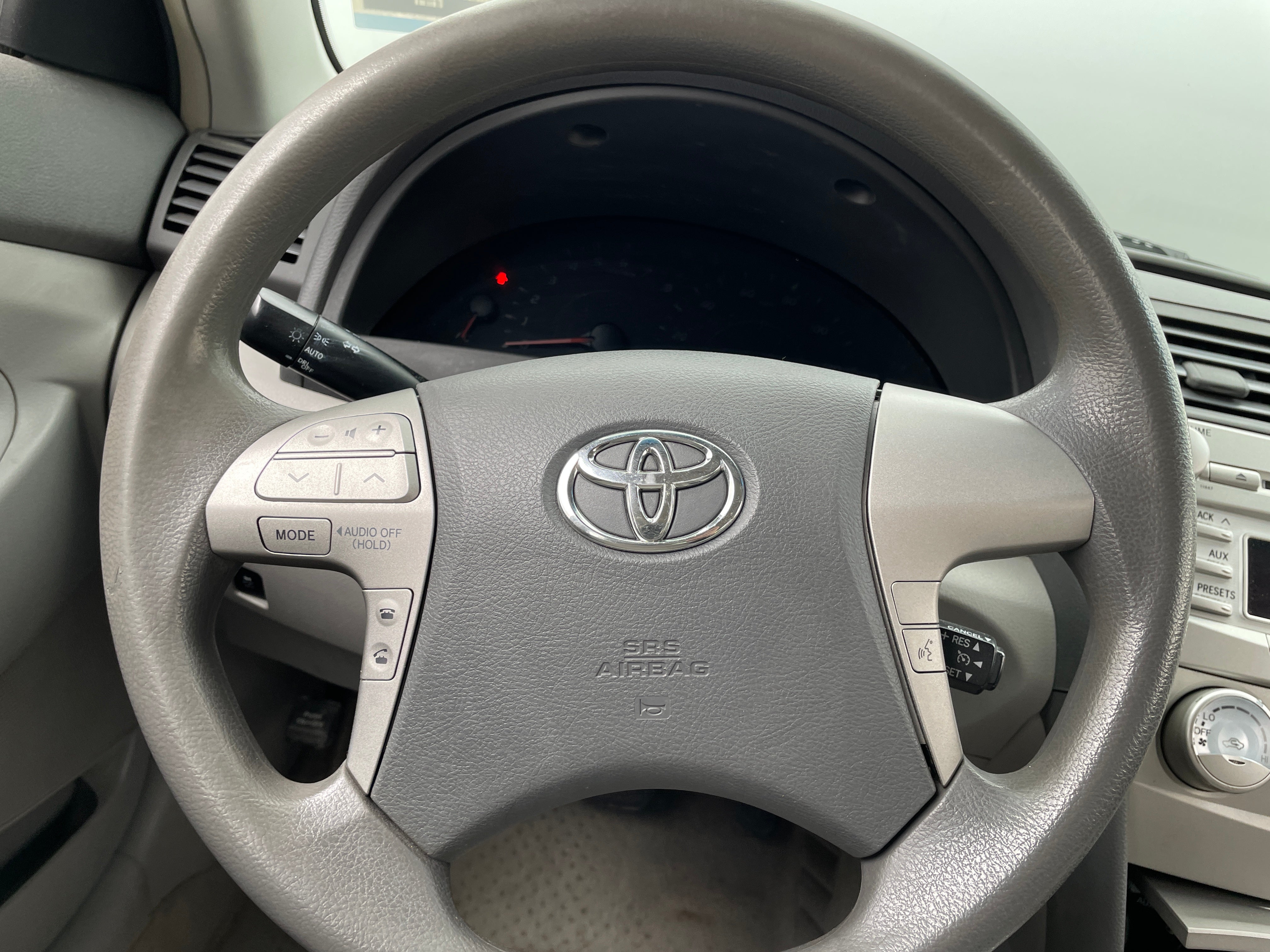 2011 Toyota Camry LE 5