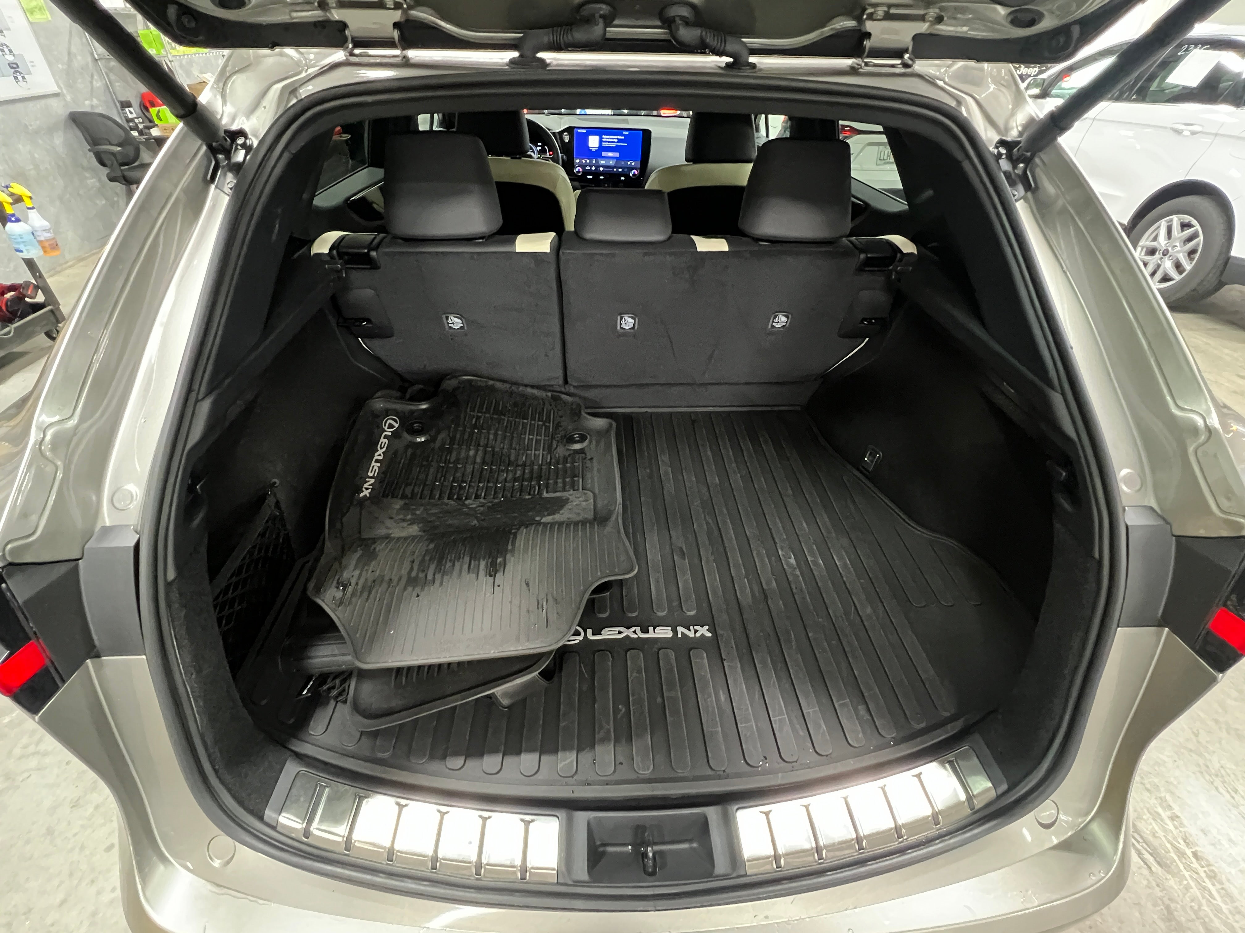 2024 Lexus NX Hybrid 350h Premium 7