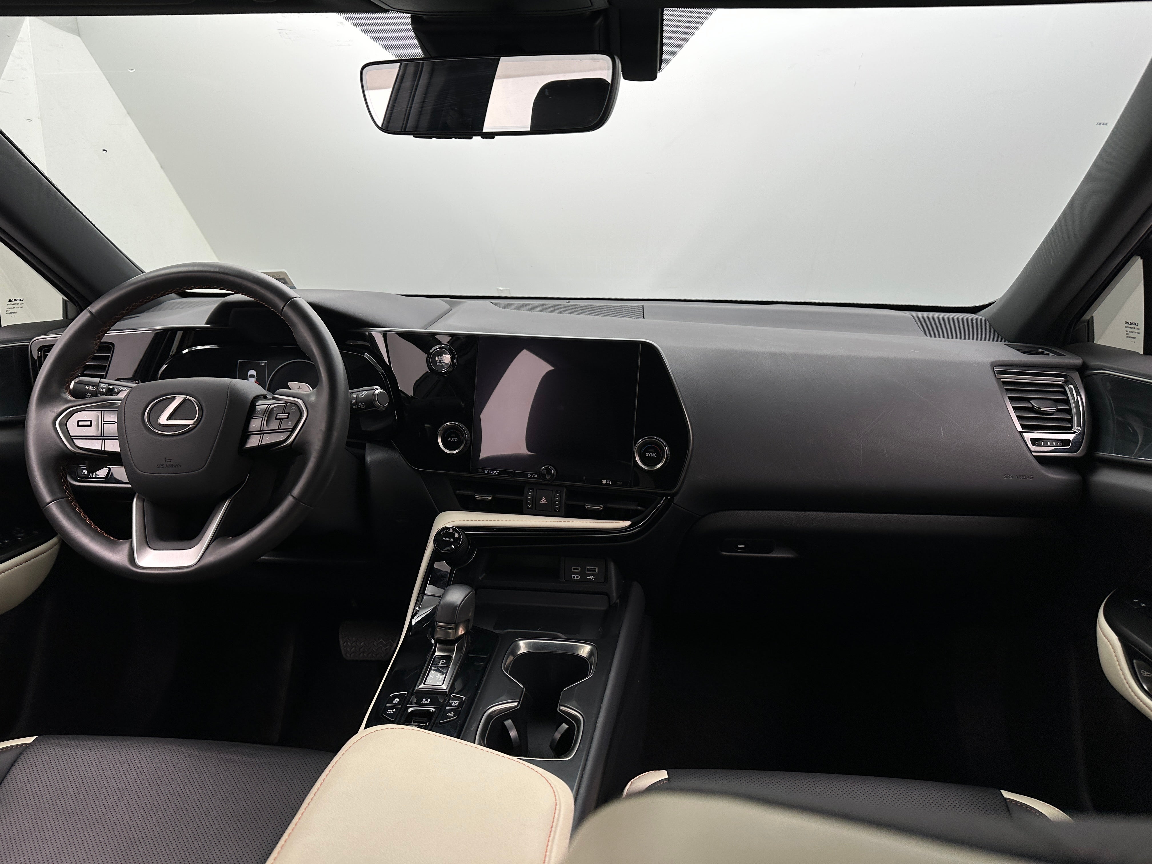 2023 Lexus NX 350 Premium 2
