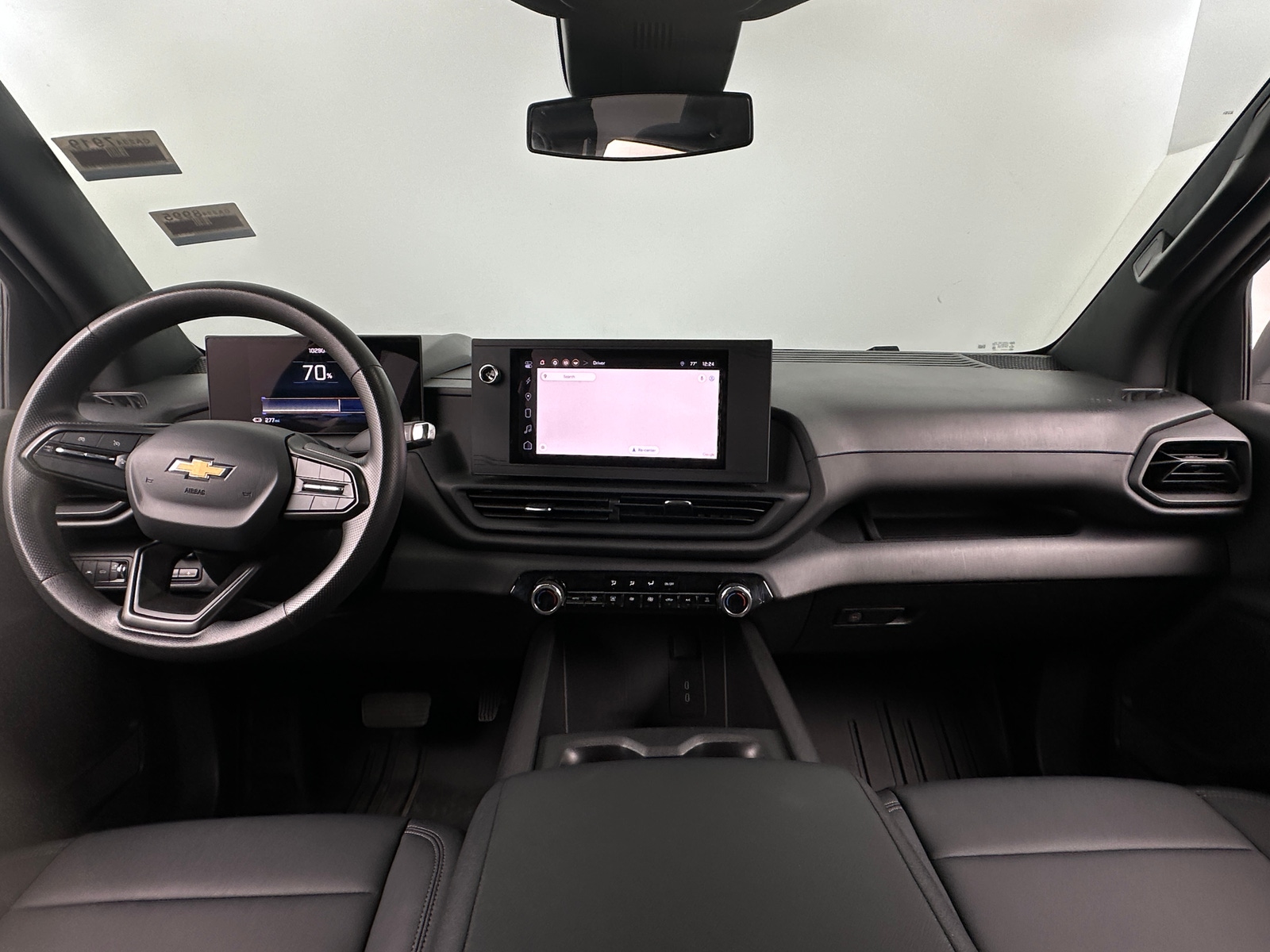 Thumbnail: 2024 Chevrolet Silverado EV - 2