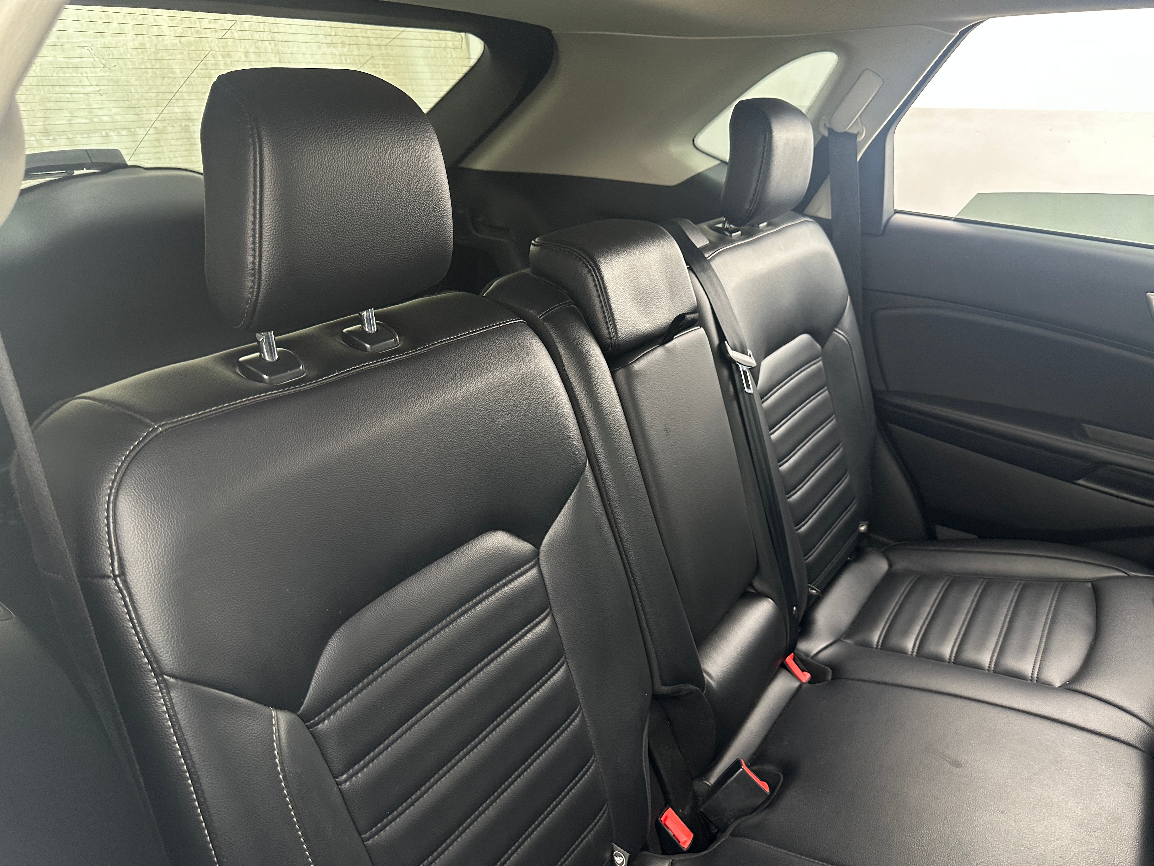 2023 Ford Edge SEL 5