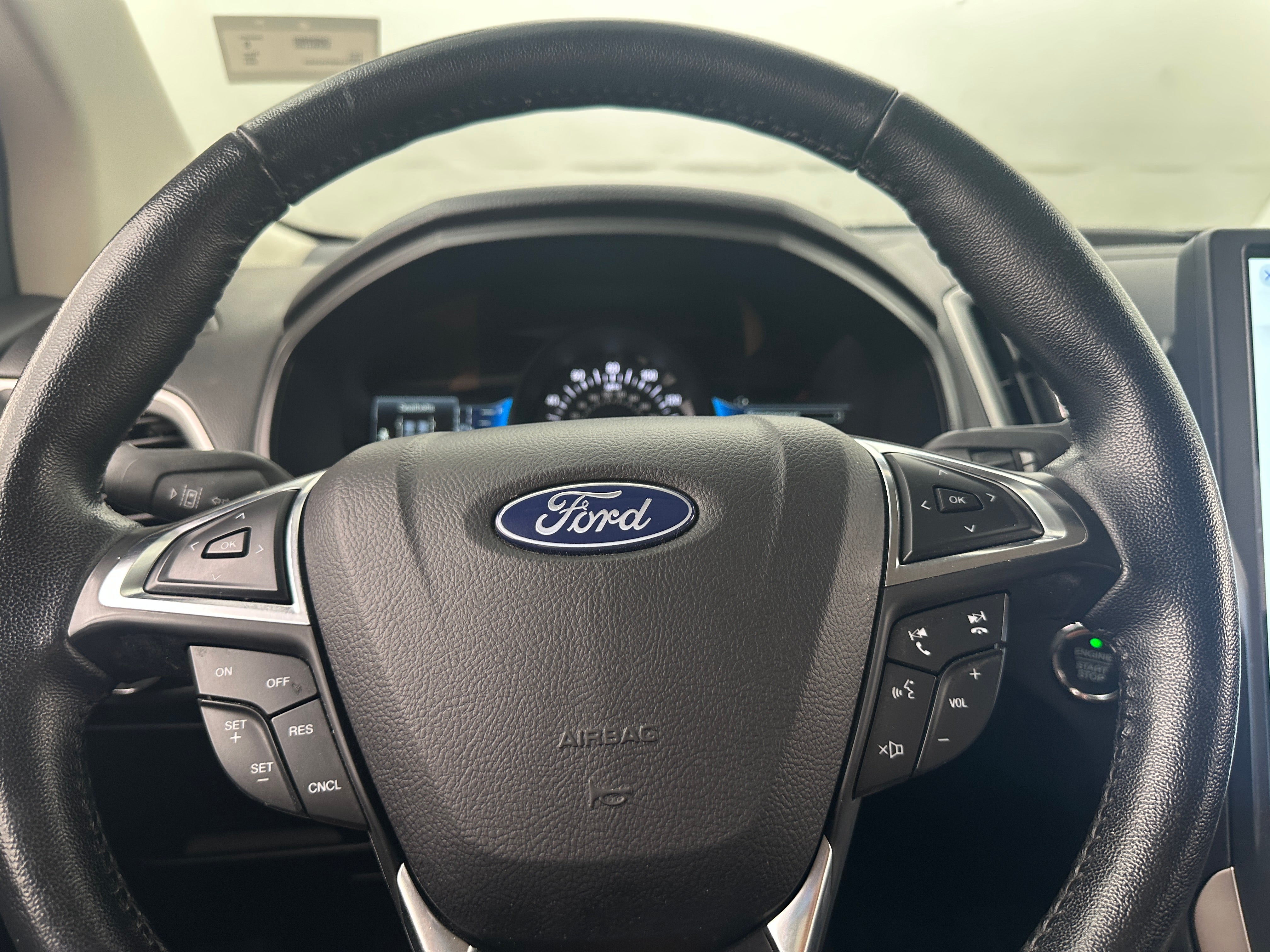 2023 Ford Edge SEL 4