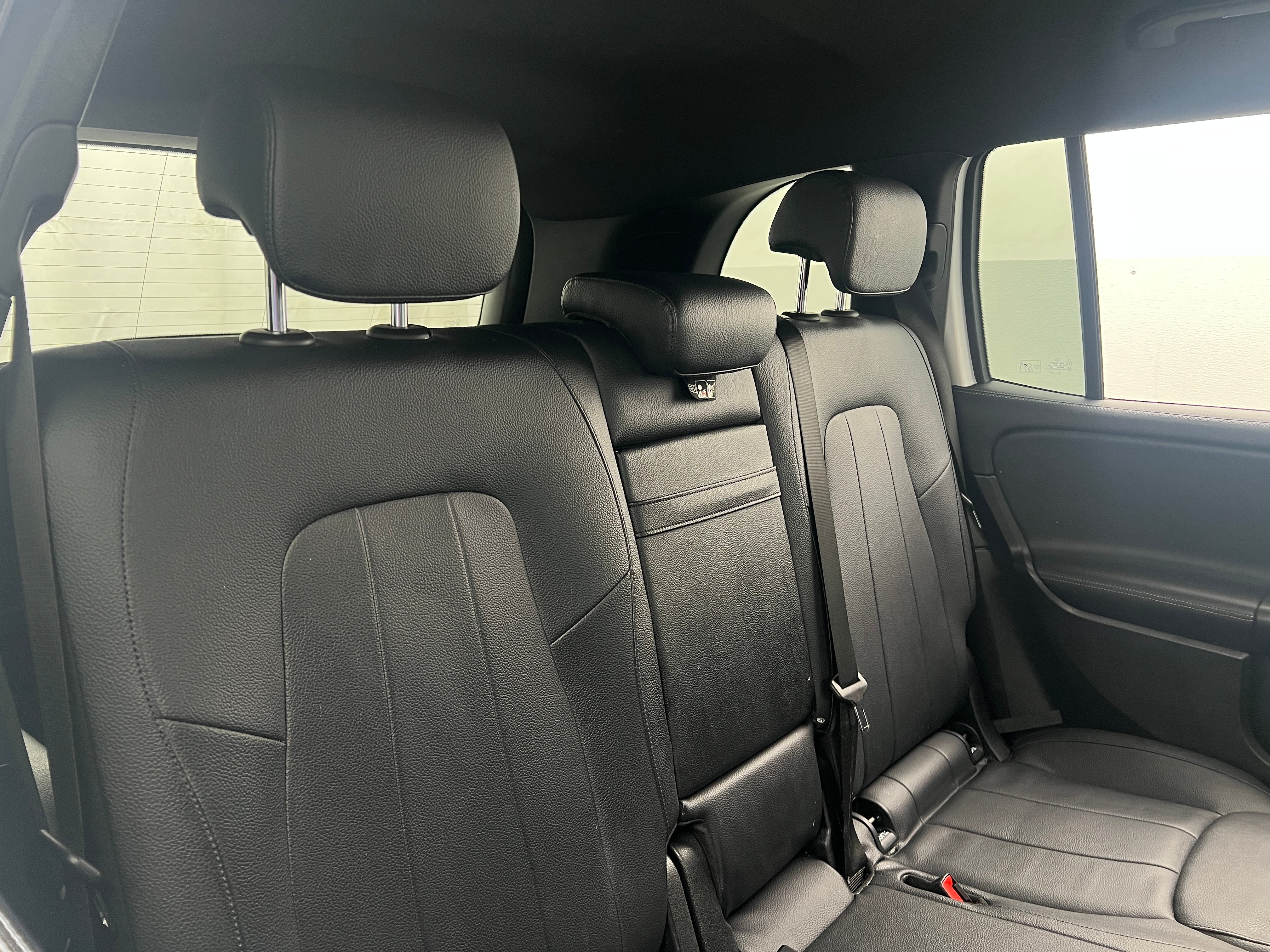 2020 Mercedes-Benz GLB 250 5