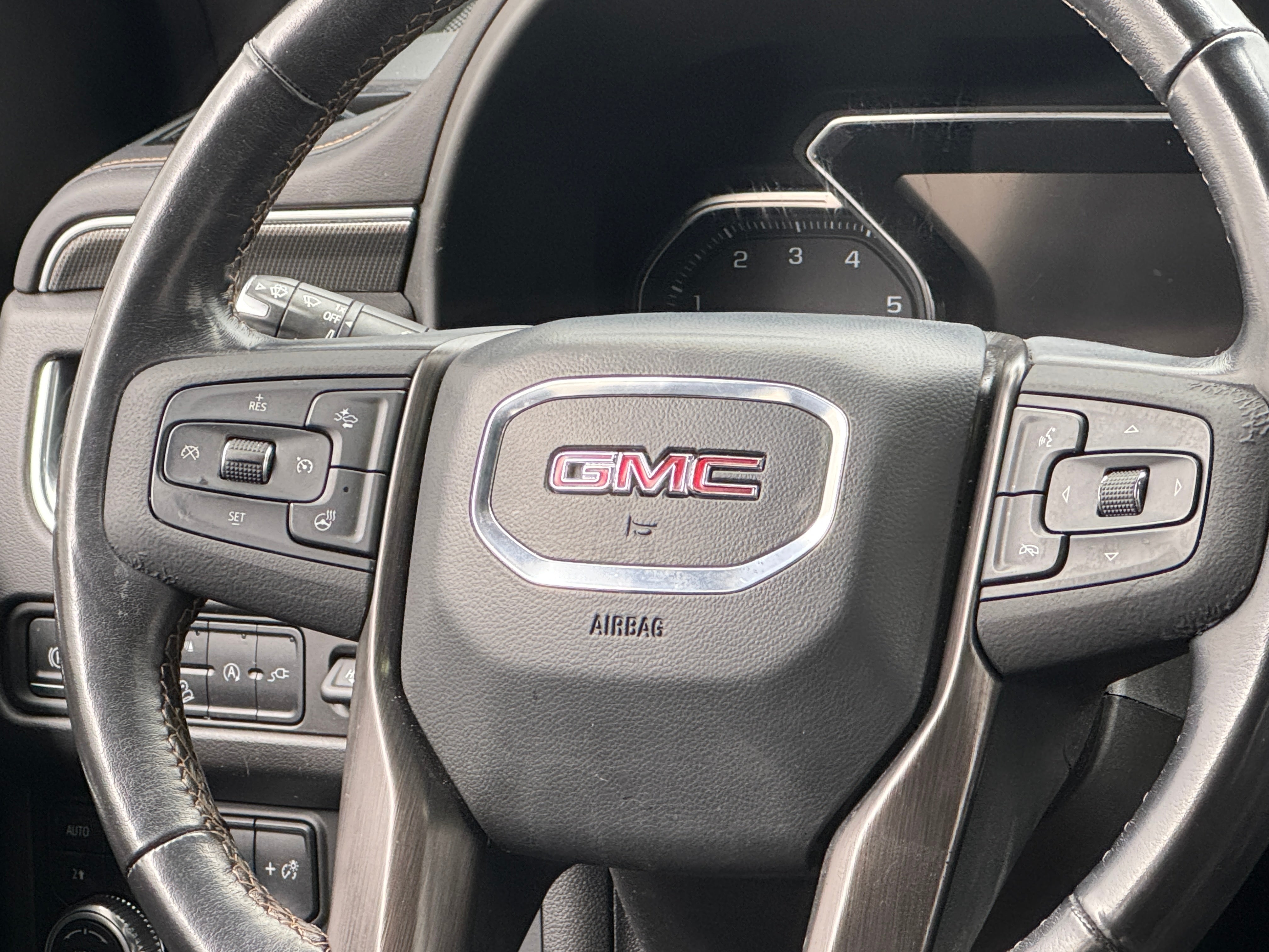 2021 GMC Yukon XL AT4 4