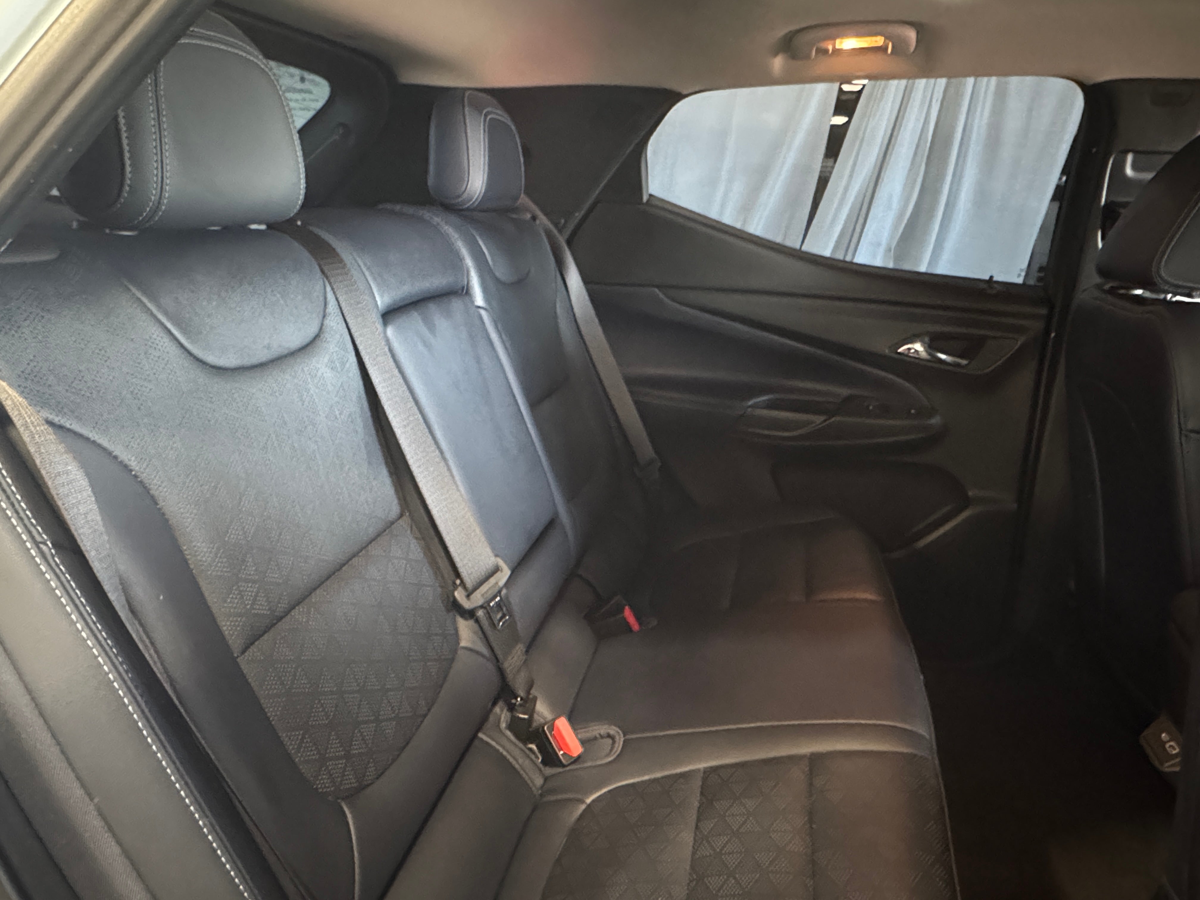 2022 Chevrolet Bolt EUV Premier 6