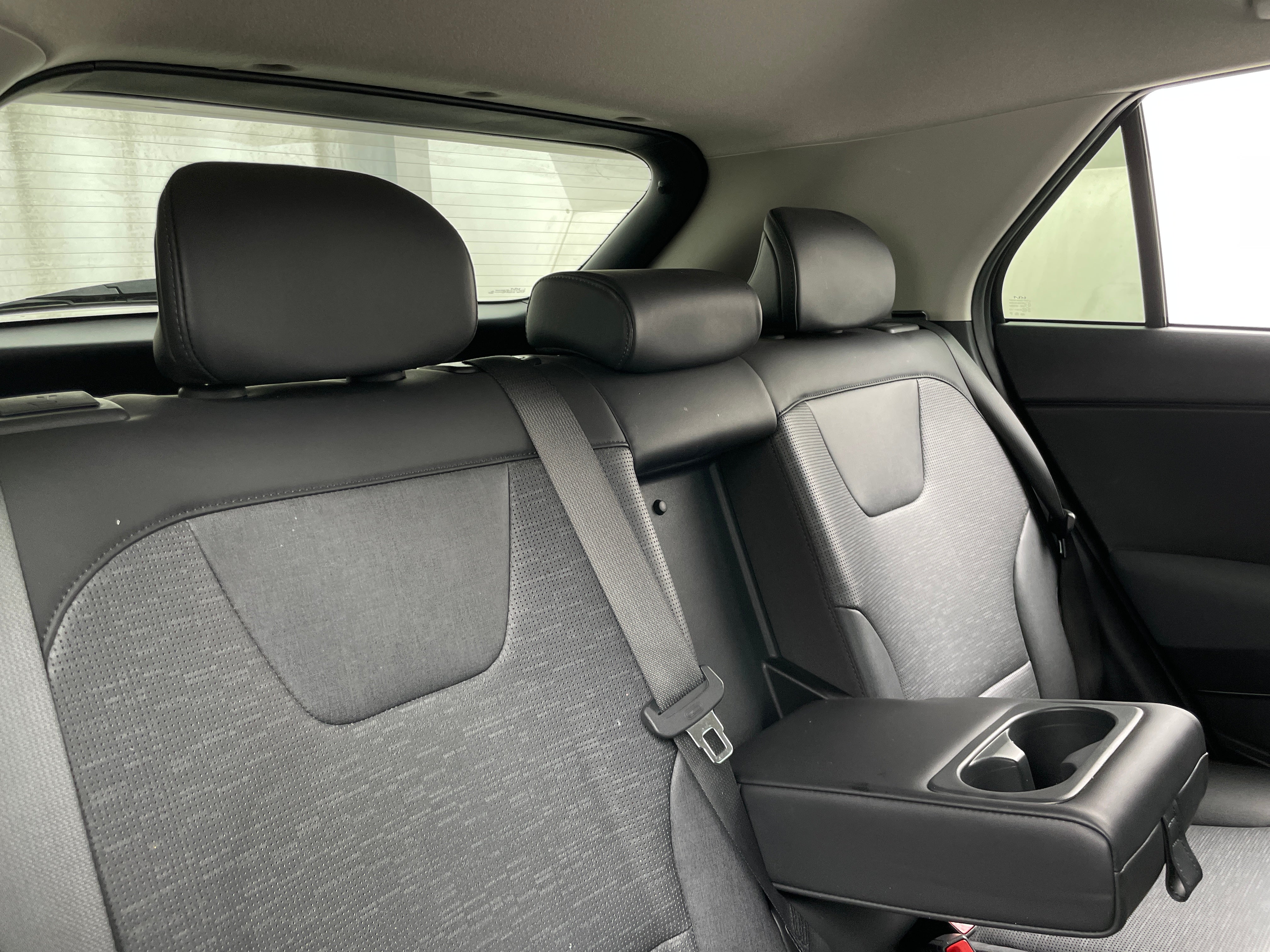 2023 Kia Niro SX Touring 5