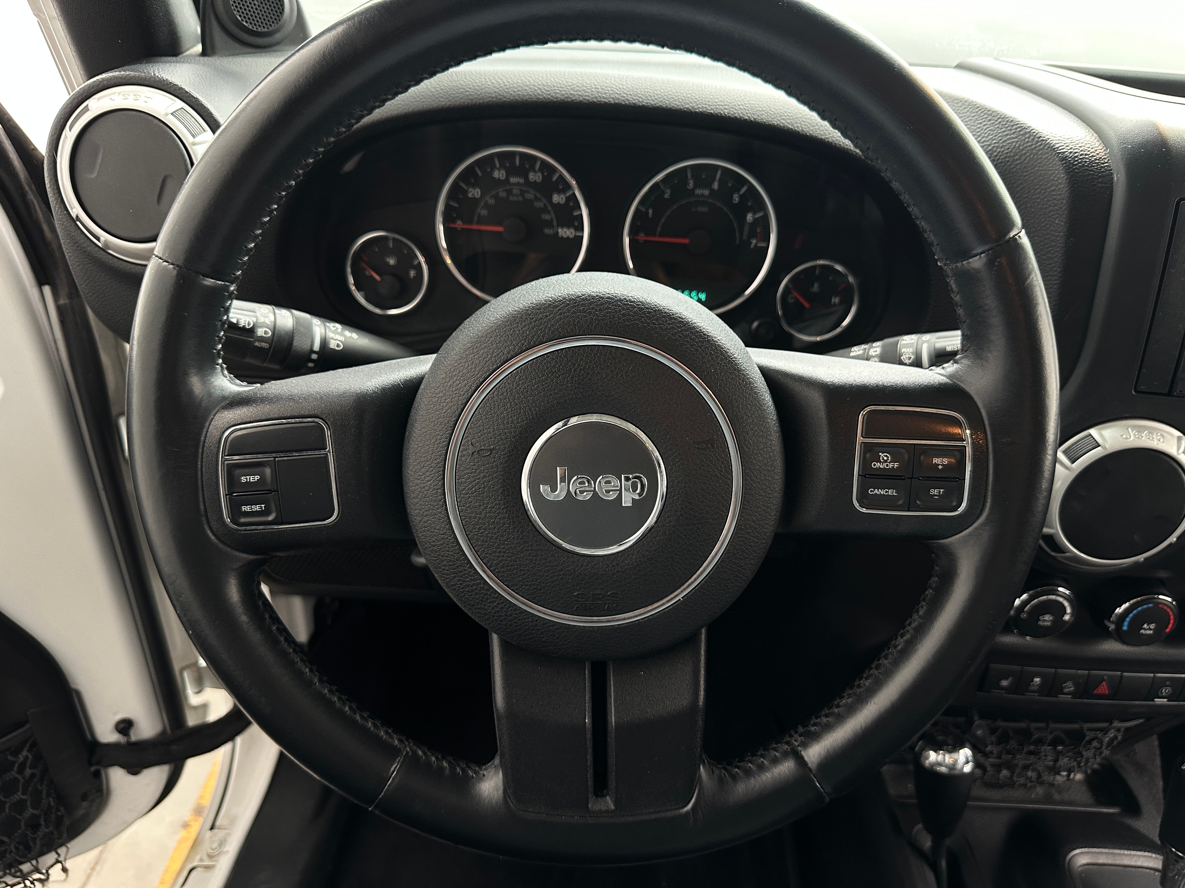 2014 Jeep Wrangler Unlimited Rubicon 4