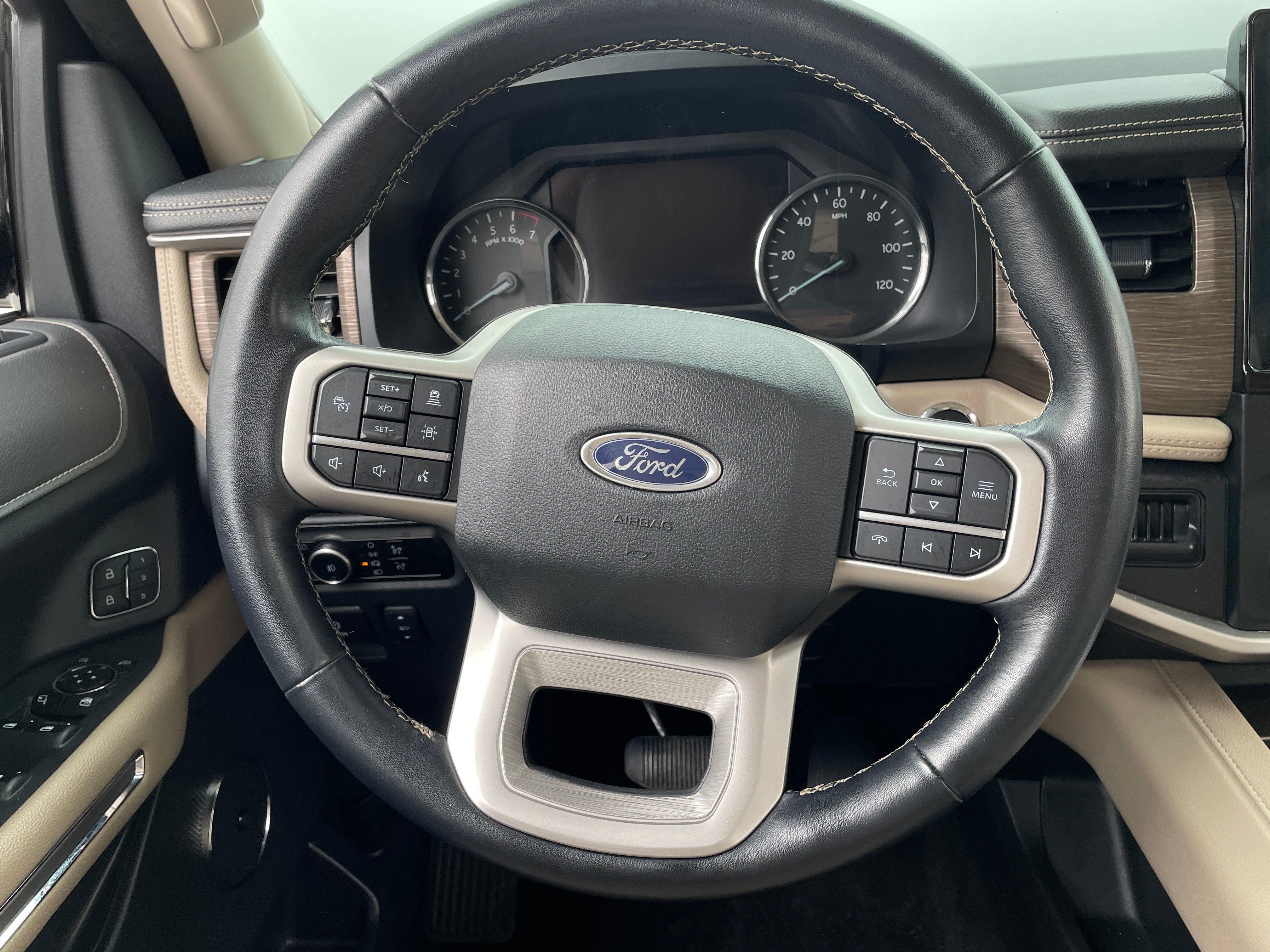 2023 Ford Expedition MAX Limited 4