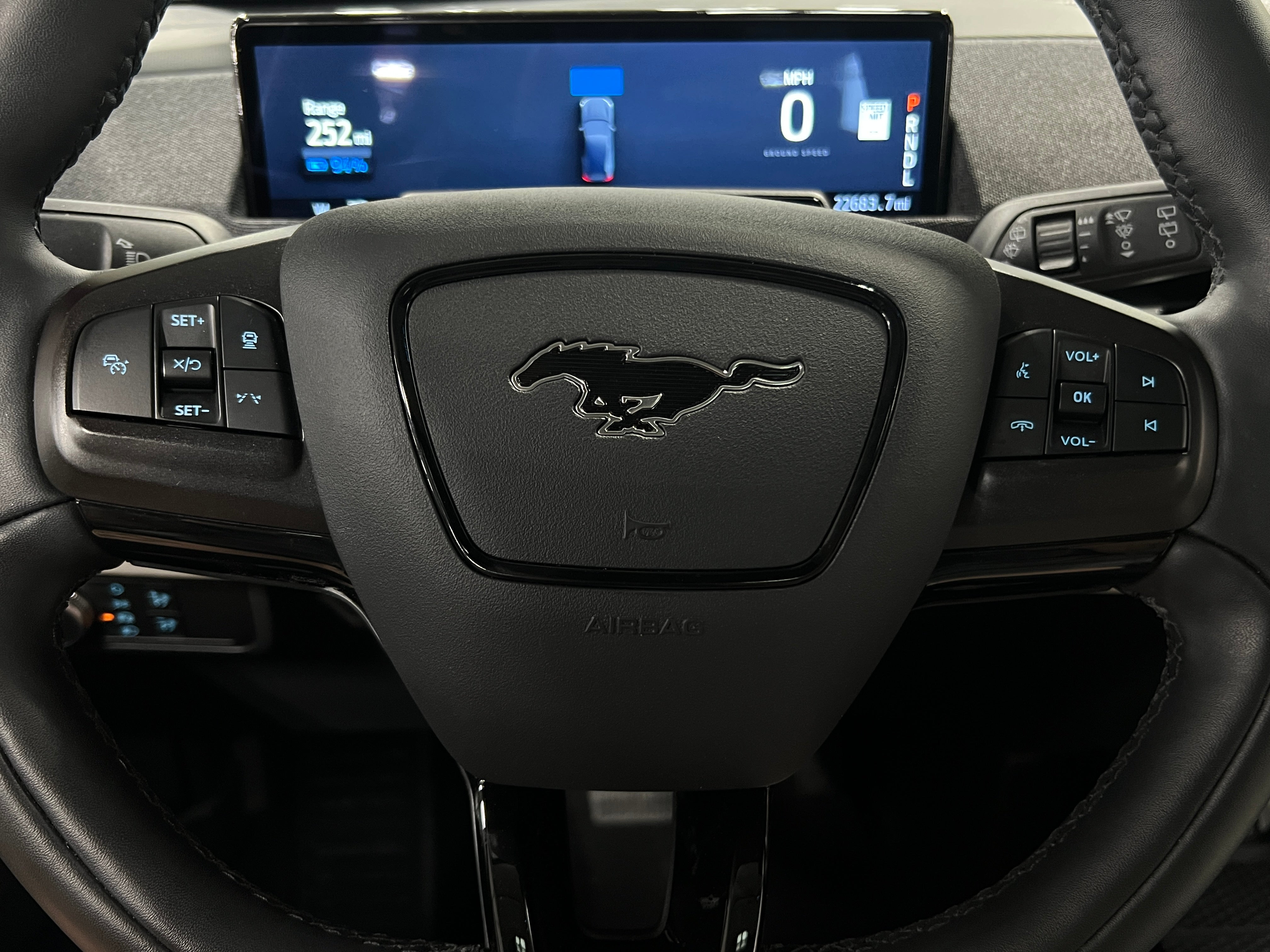 2021 Ford Mustang Mach-E Premium 4