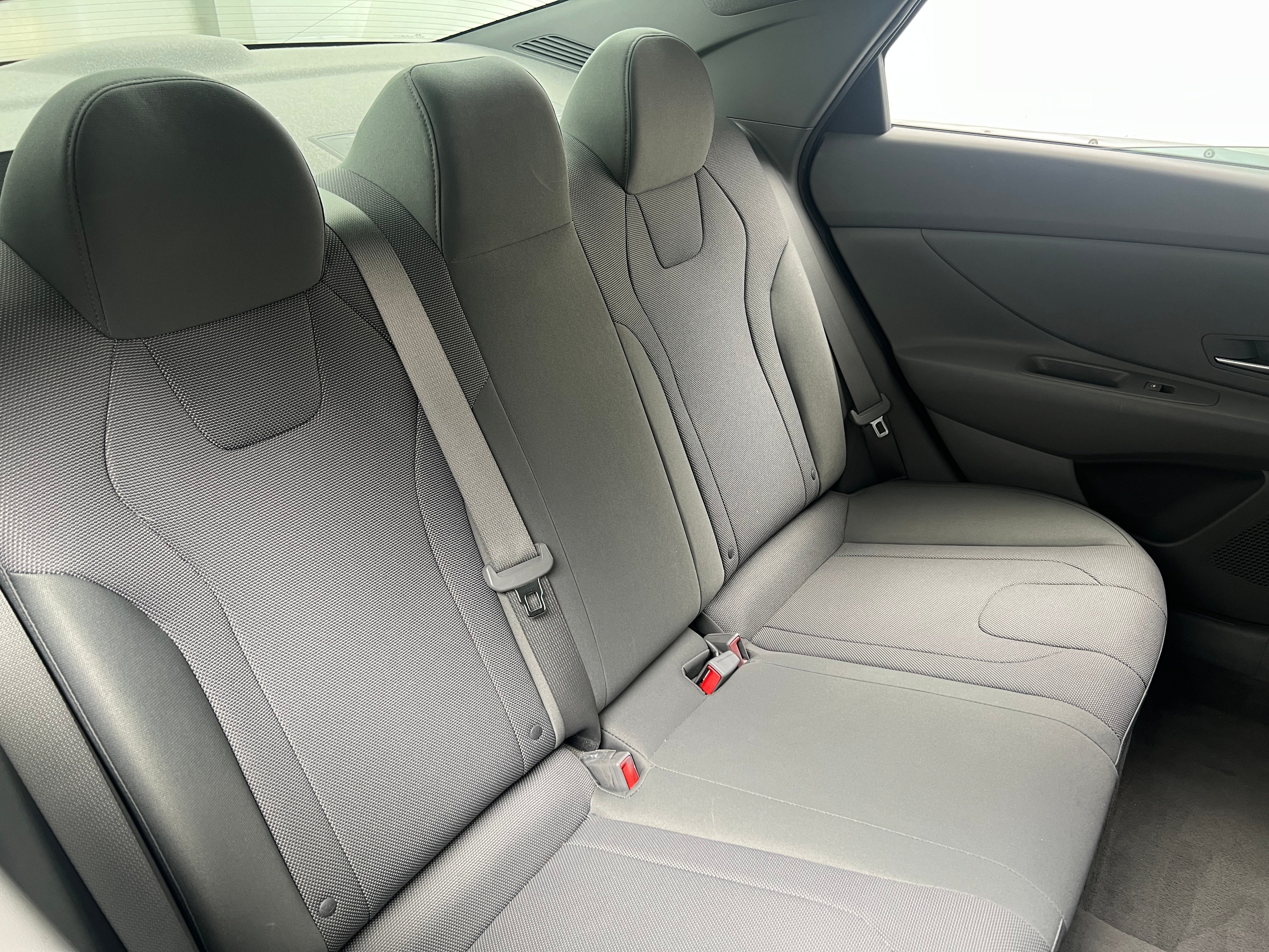 2022 Hyundai Elantra SE 6