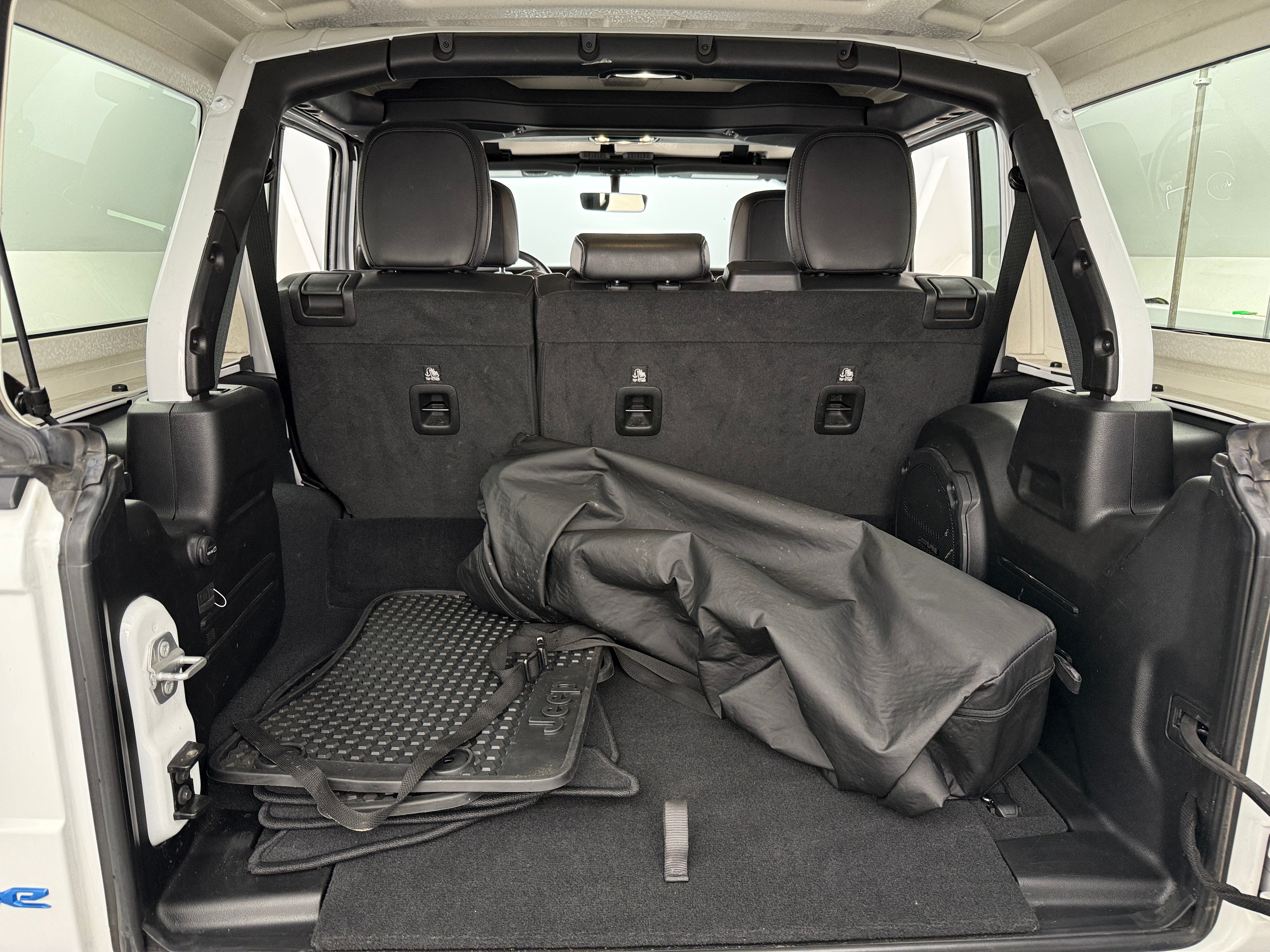 2022 Jeep Wrangler Unlimited Sahara 4xe 6