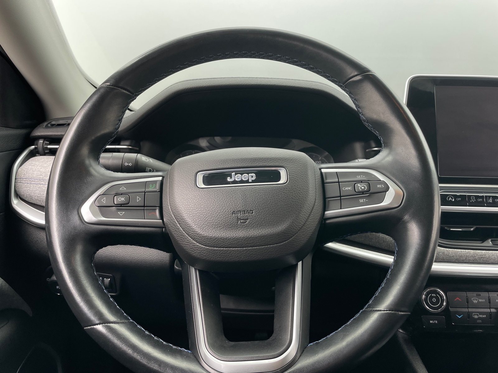 Thumbnail: 2022 Jeep Compass - 5