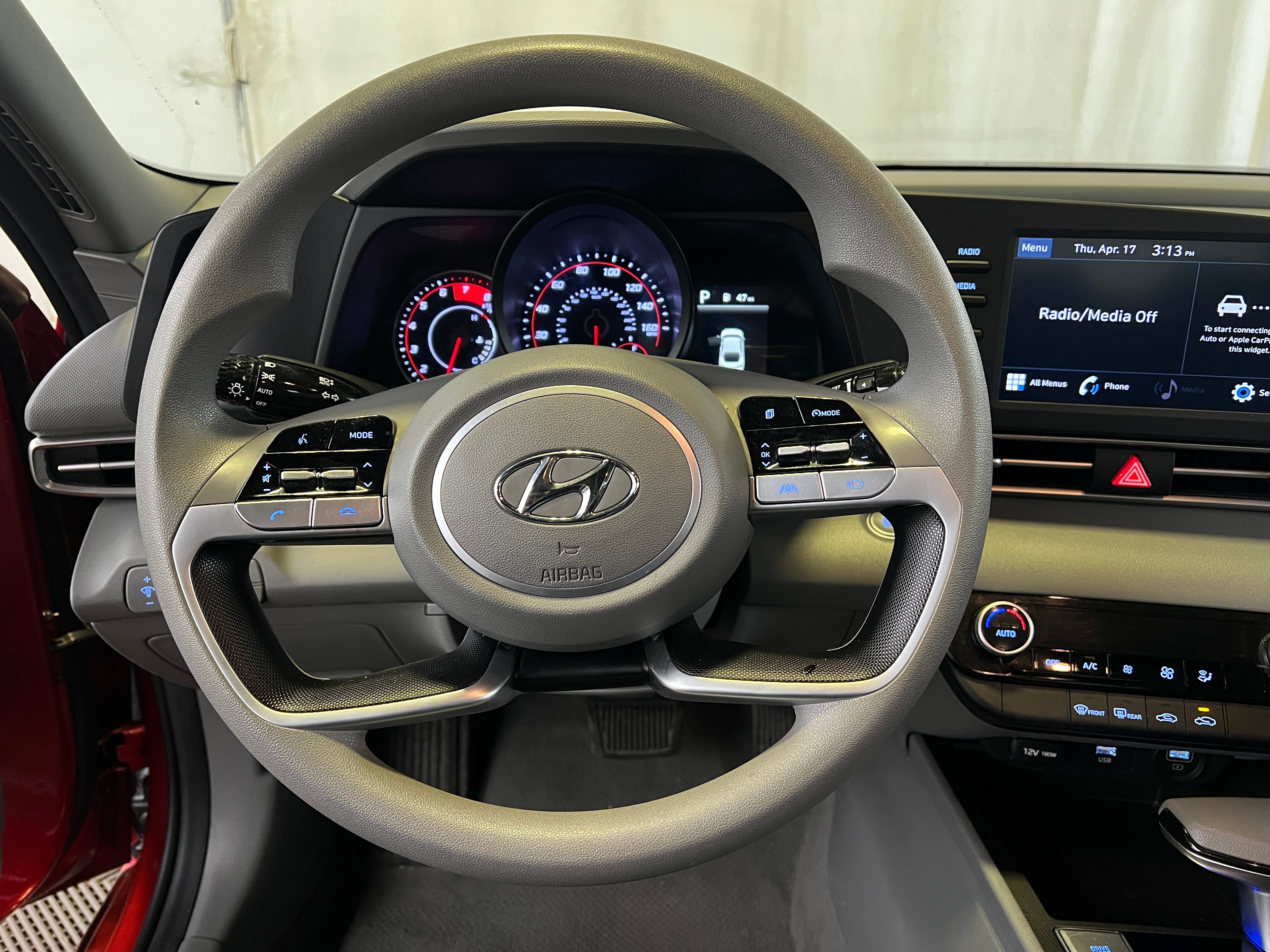 2022 Hyundai Elantra SEL 5