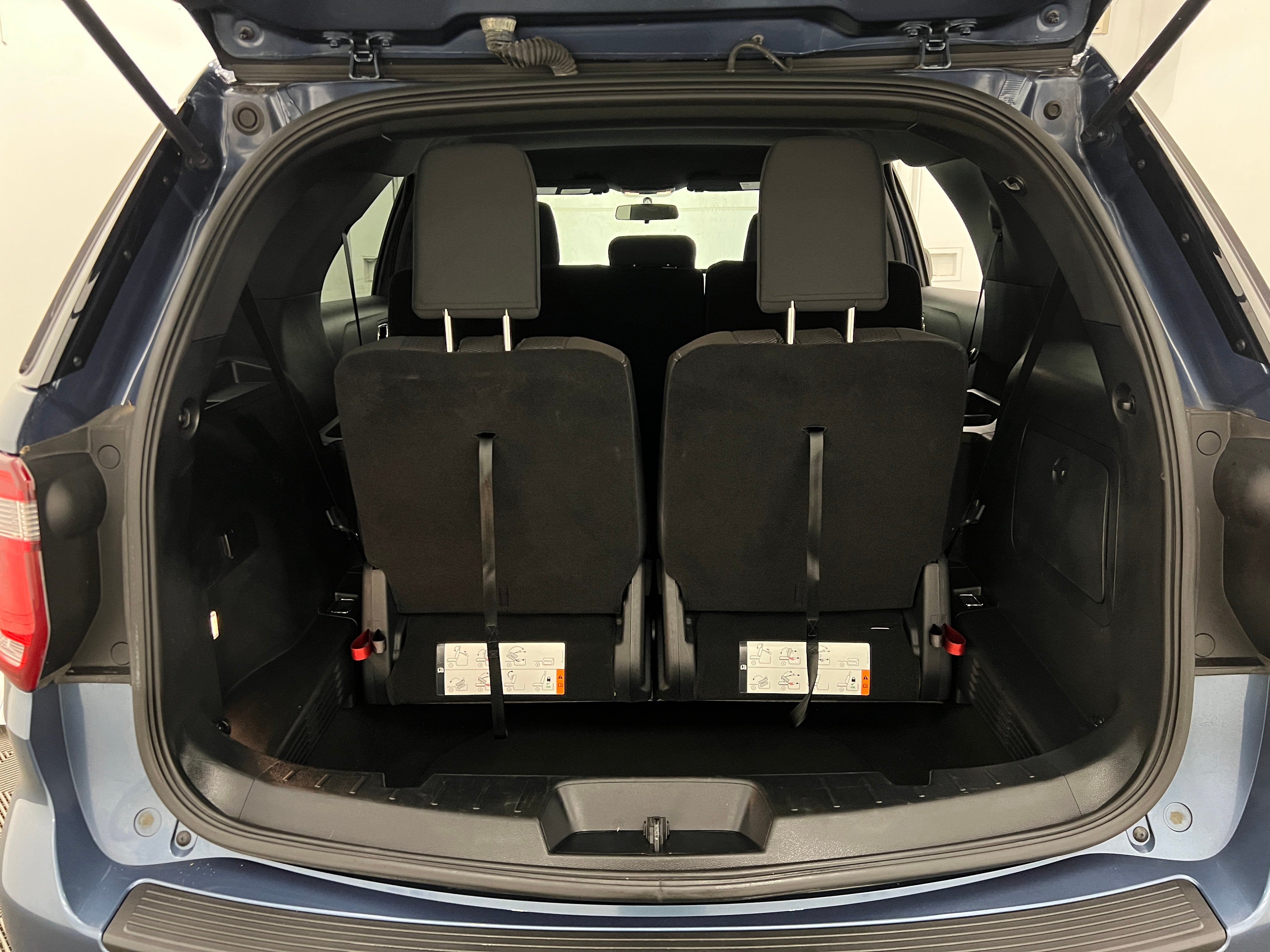 2019 Ford Explorer XLT 7