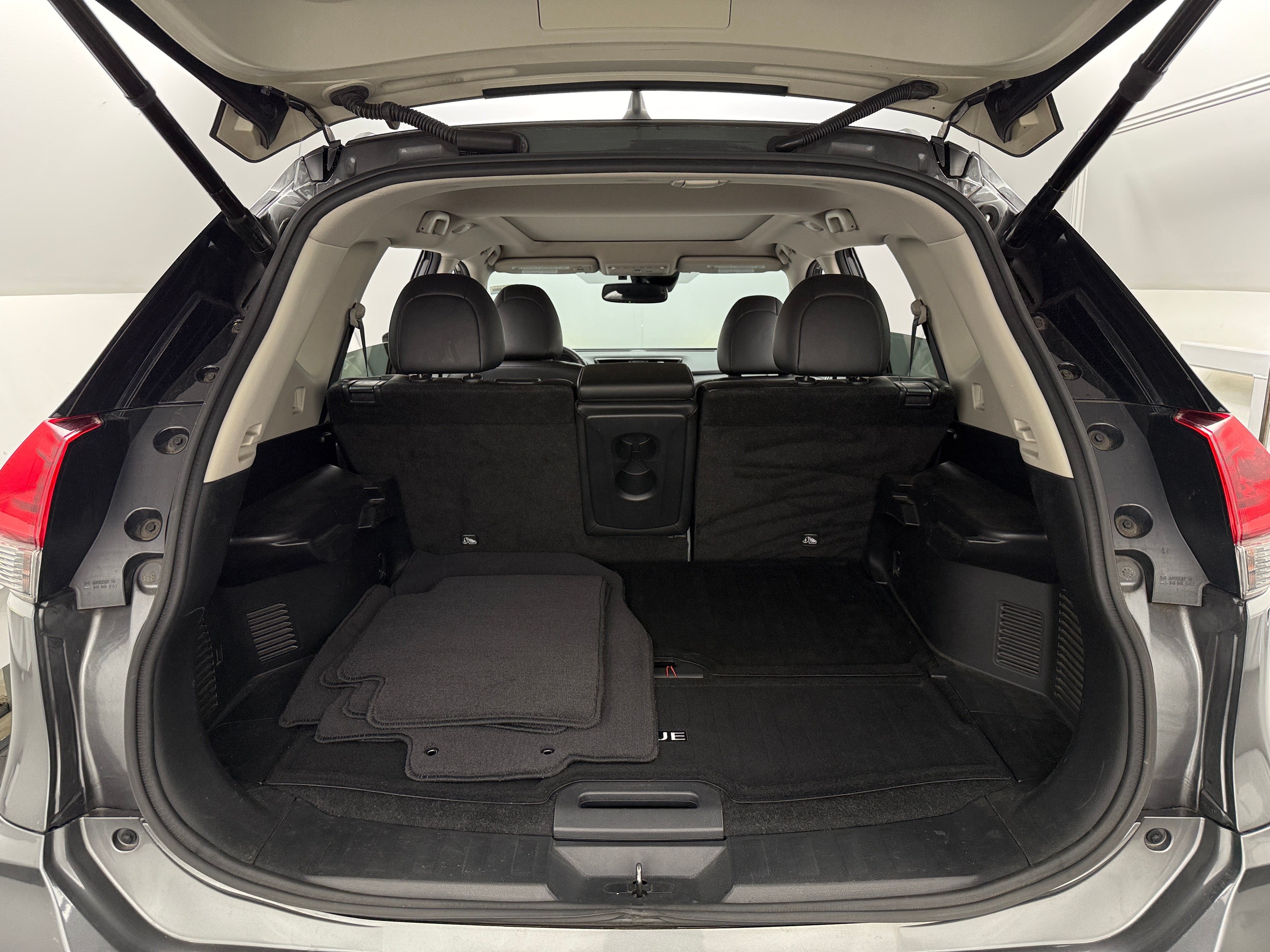 2019 Nissan Rogue SL 6