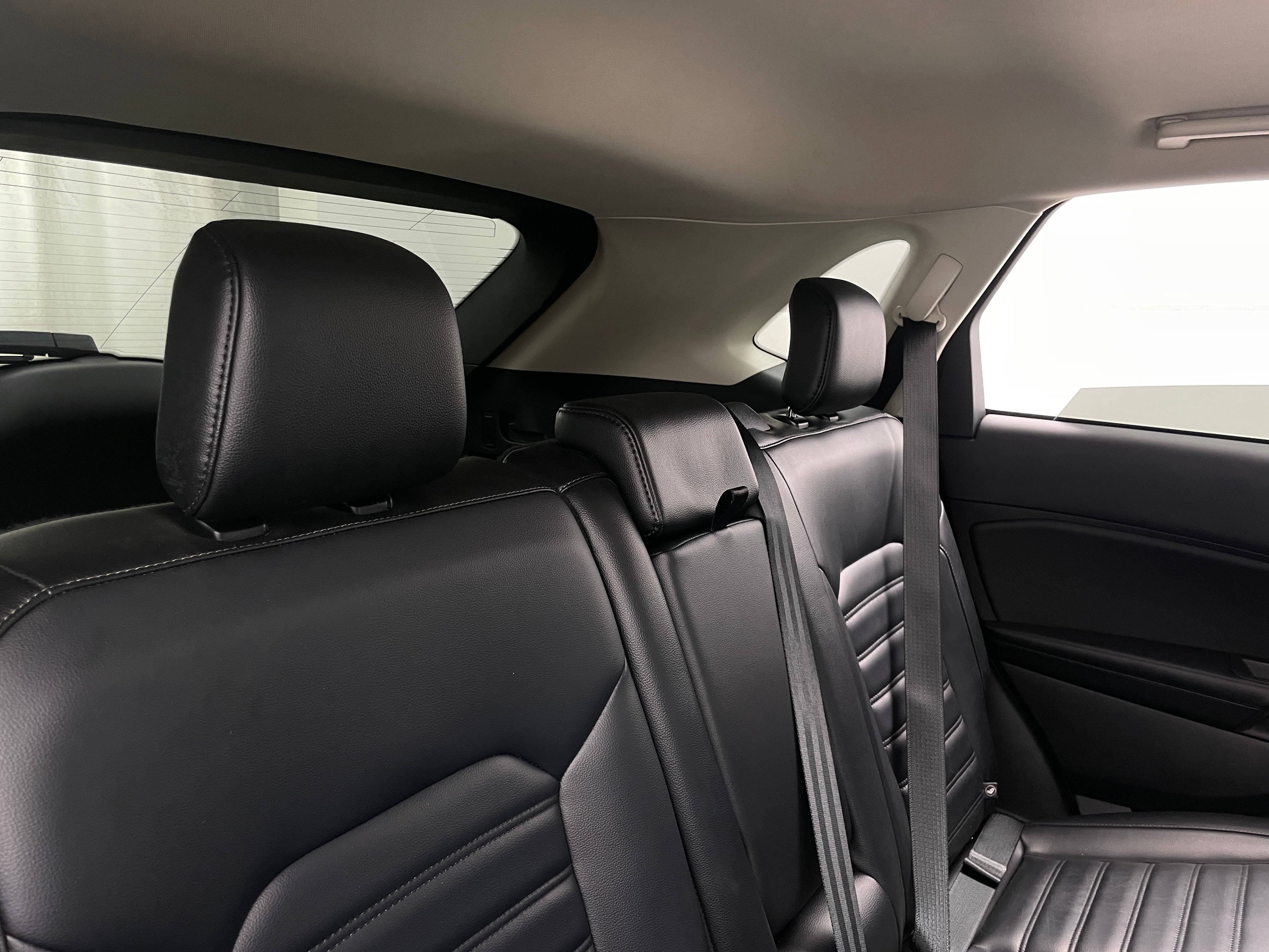 2023 Ford Edge SEL 5