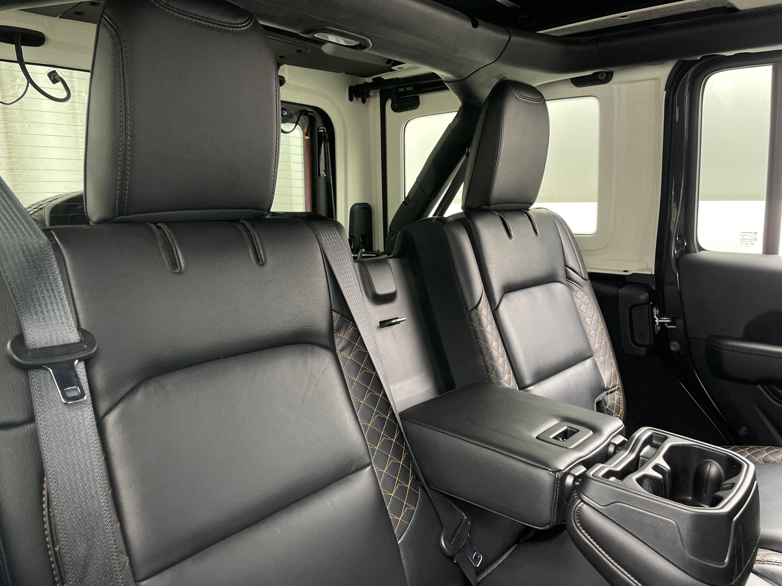 Thumbnail: 2020 Jeep Wrangler - 5