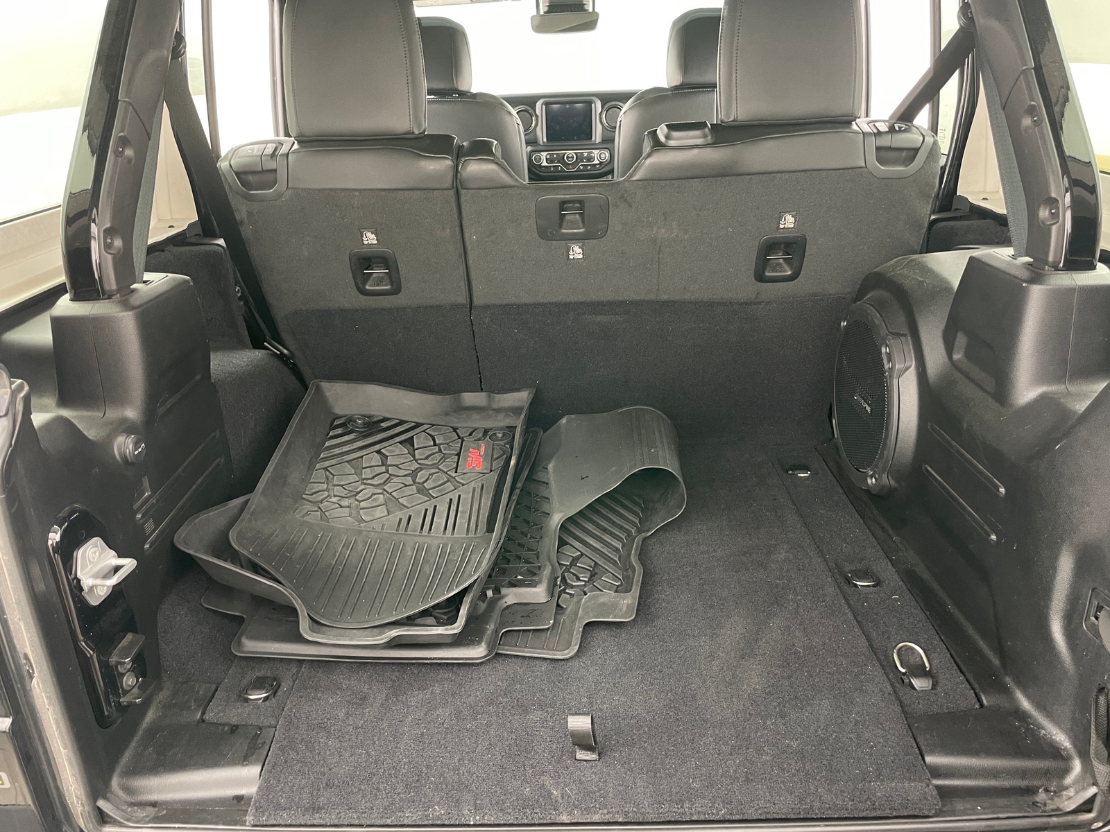 Thumbnail: 2020 Jeep Wrangler - 6