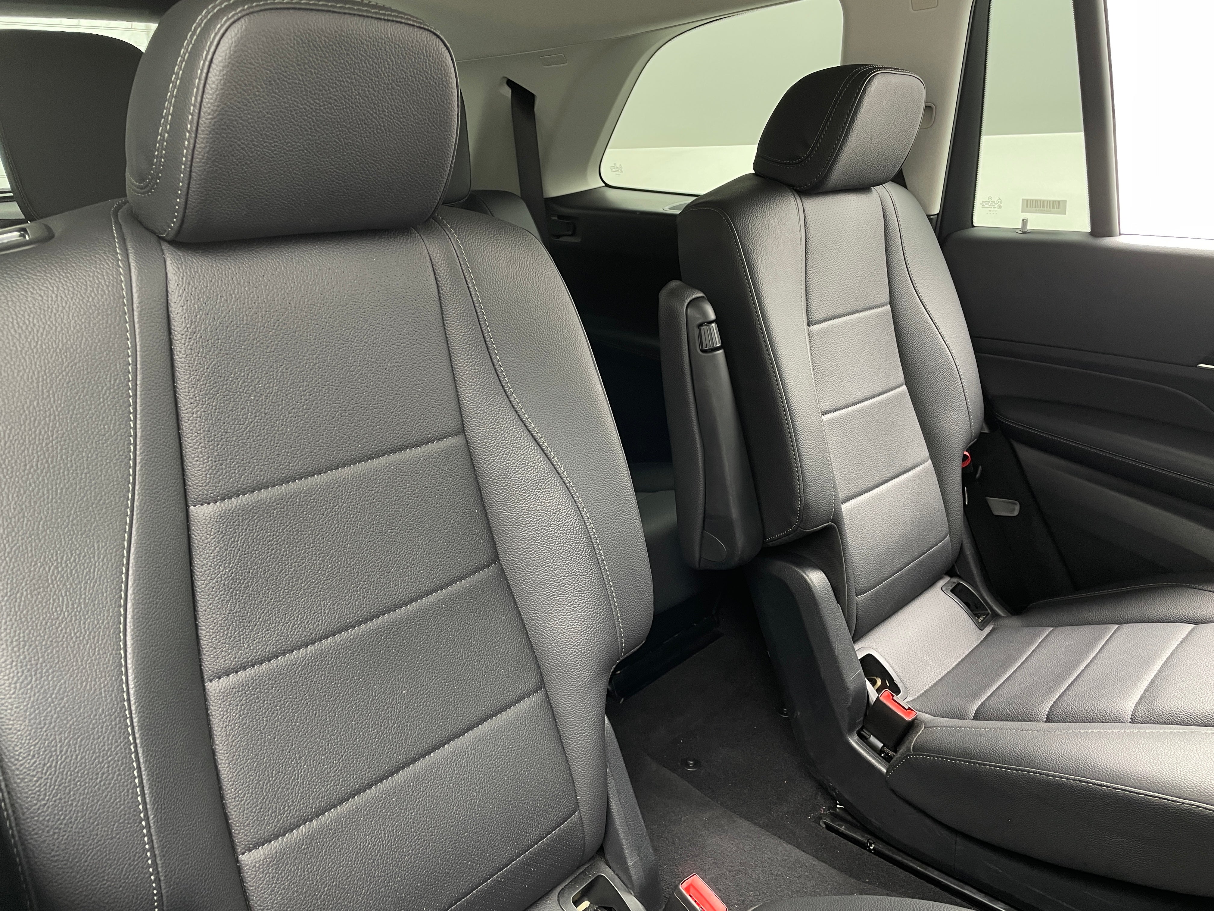 2023 Mercedes-Benz GLS 450 4MATIC 5