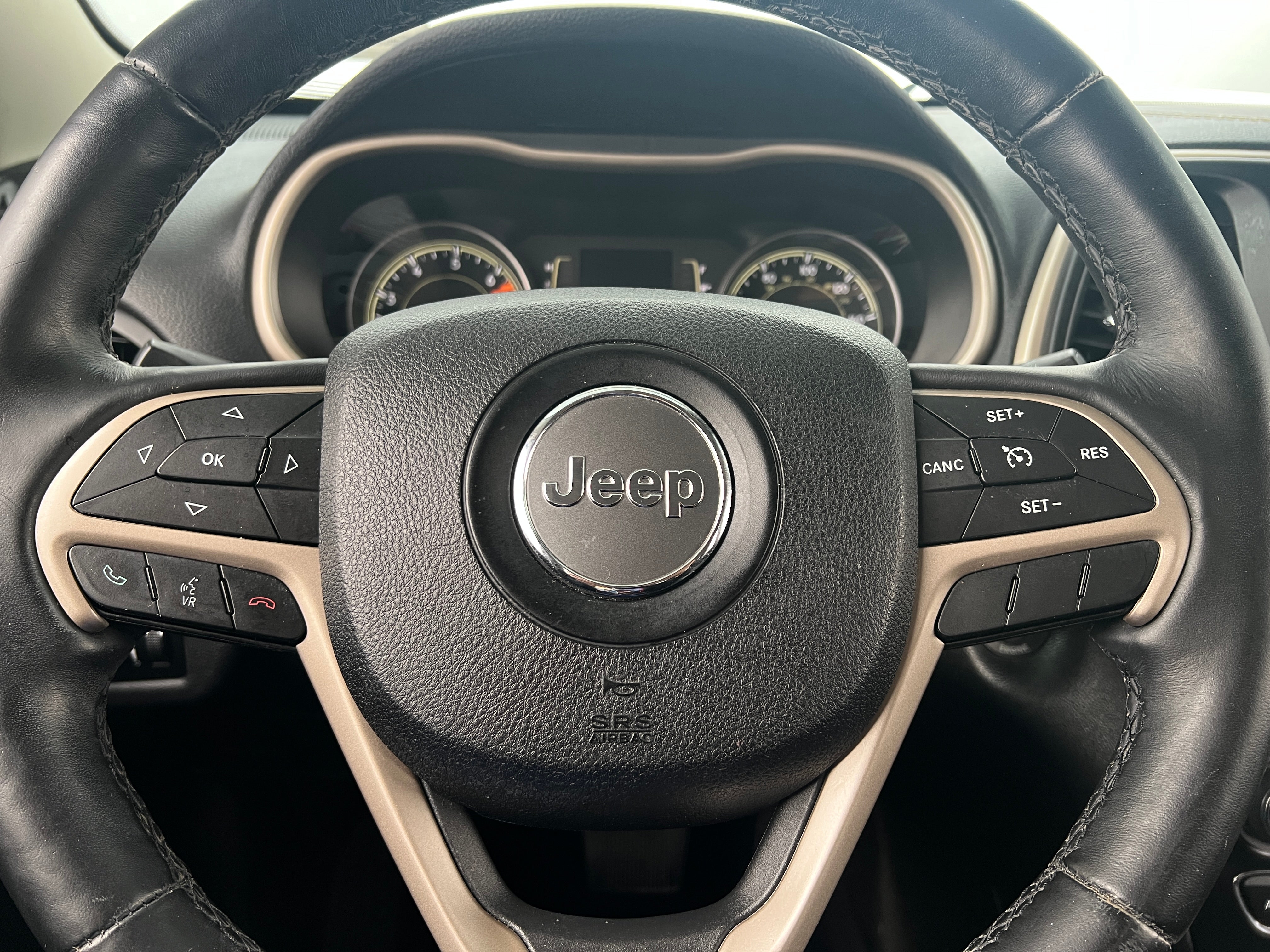 2016 Jeep Cherokee Sport Altitude 5