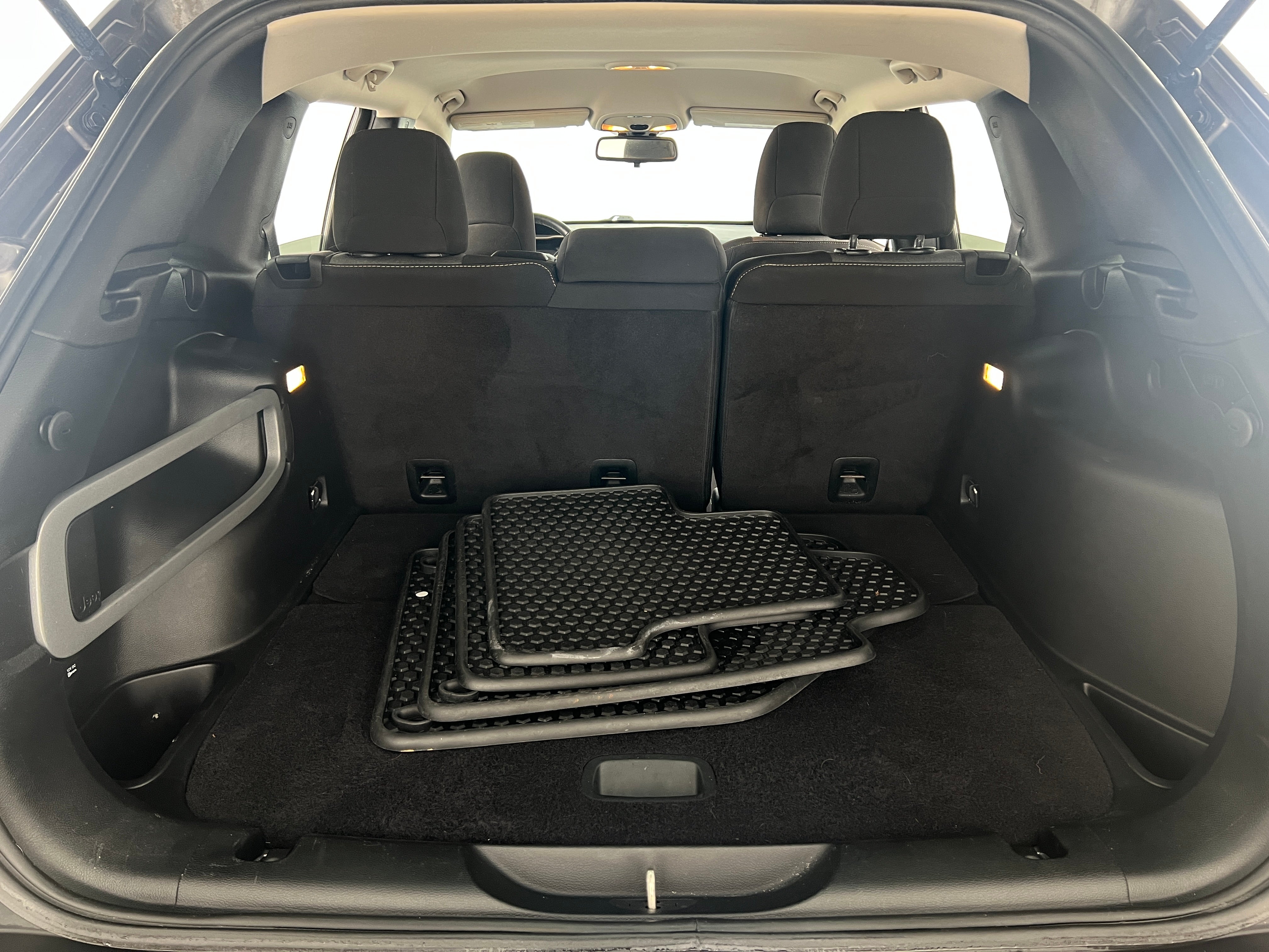 2016 Jeep Cherokee Sport Altitude 7