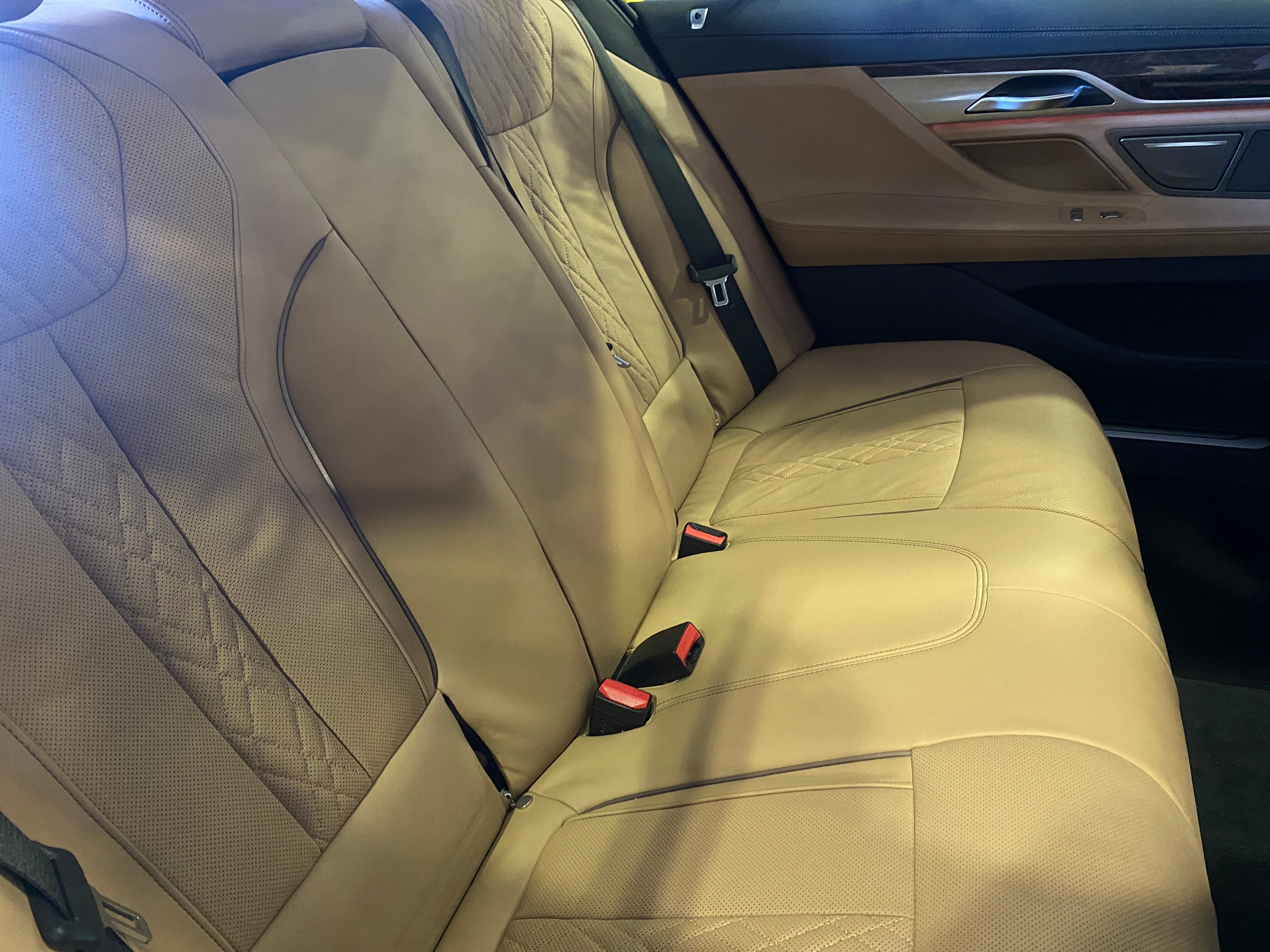 2022 BMW 7 Series 750i xDrive 5