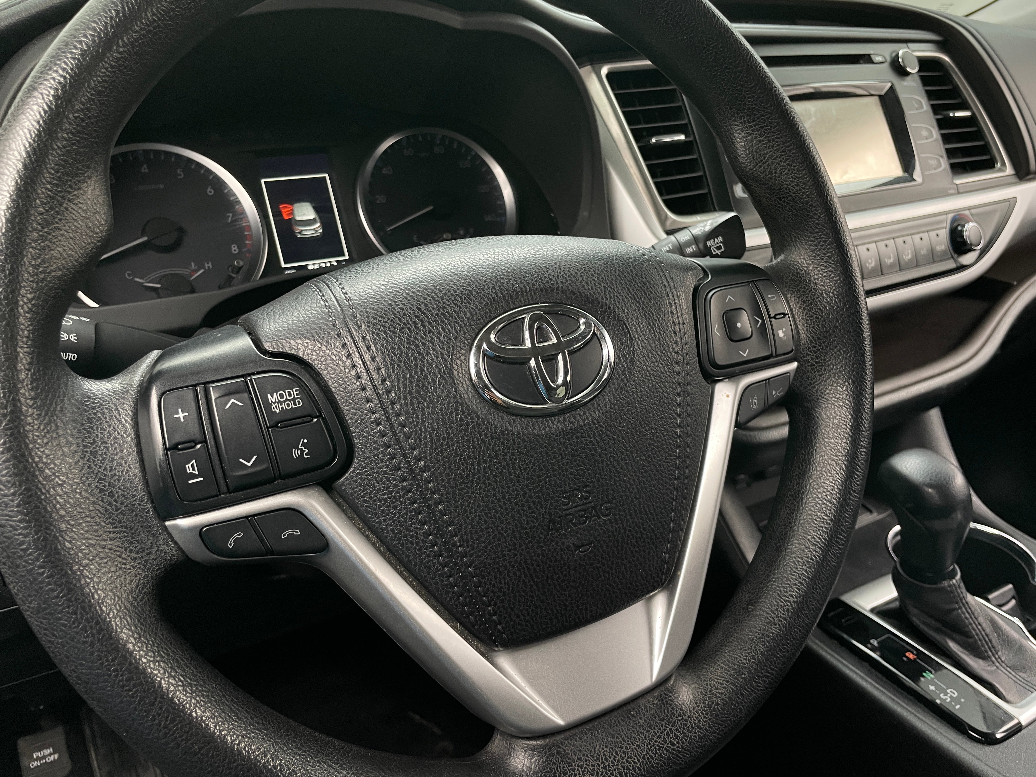 2019 Toyota Highlander LE 5