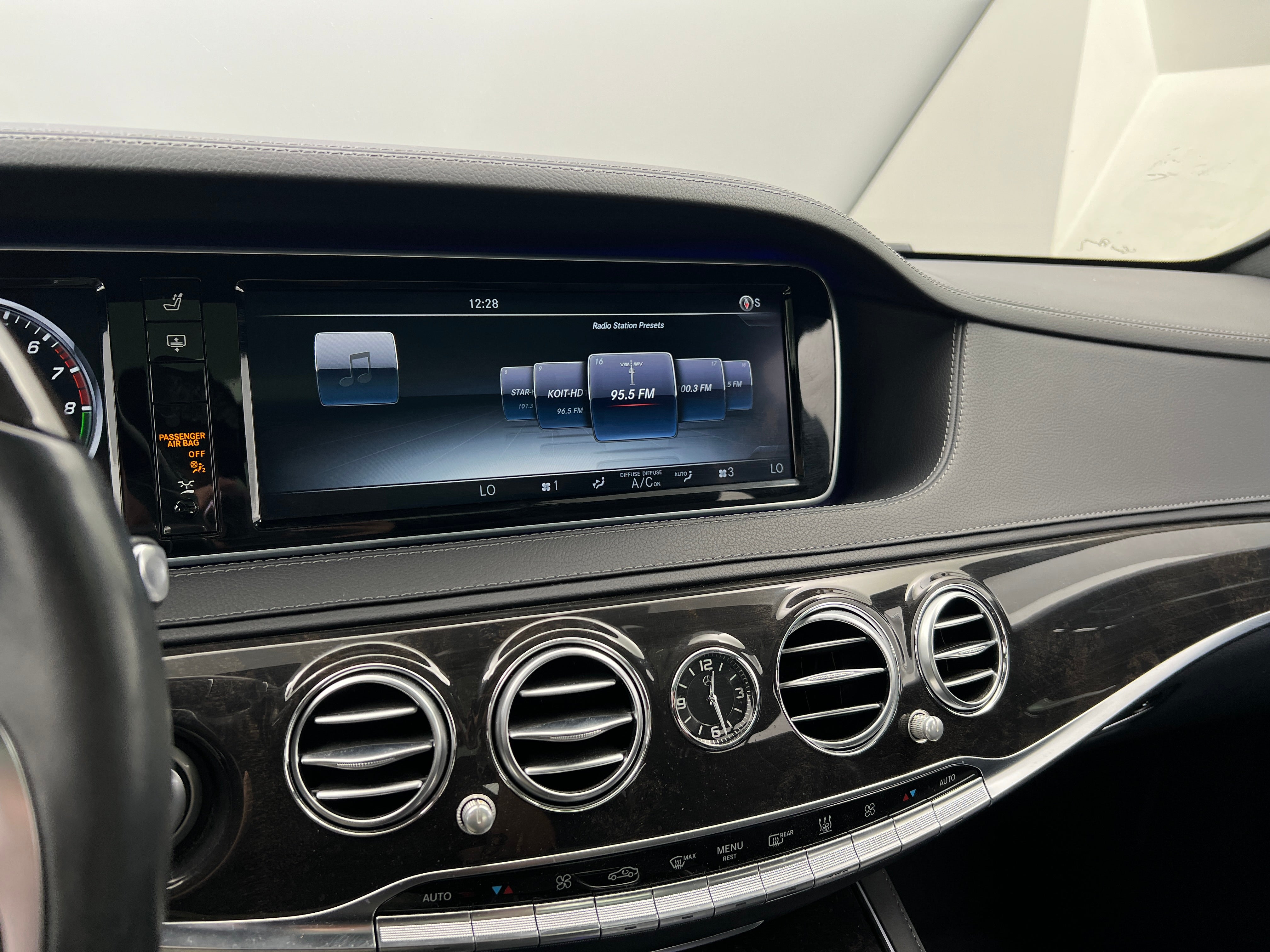 2016 Mercedes-Benz S-Class S 550 3