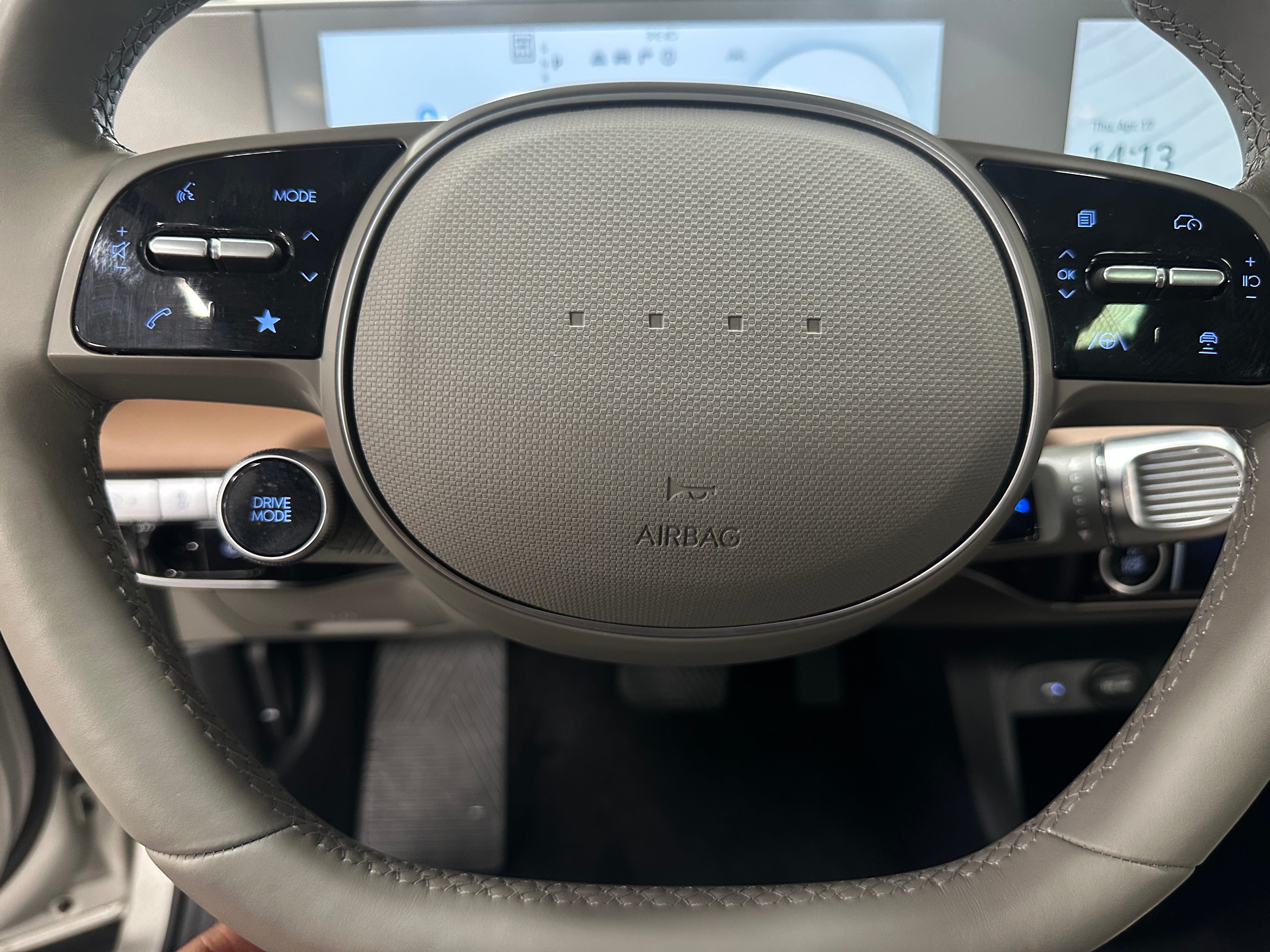 2024 Hyundai Ioniq 5 Disney100 Platinum 4