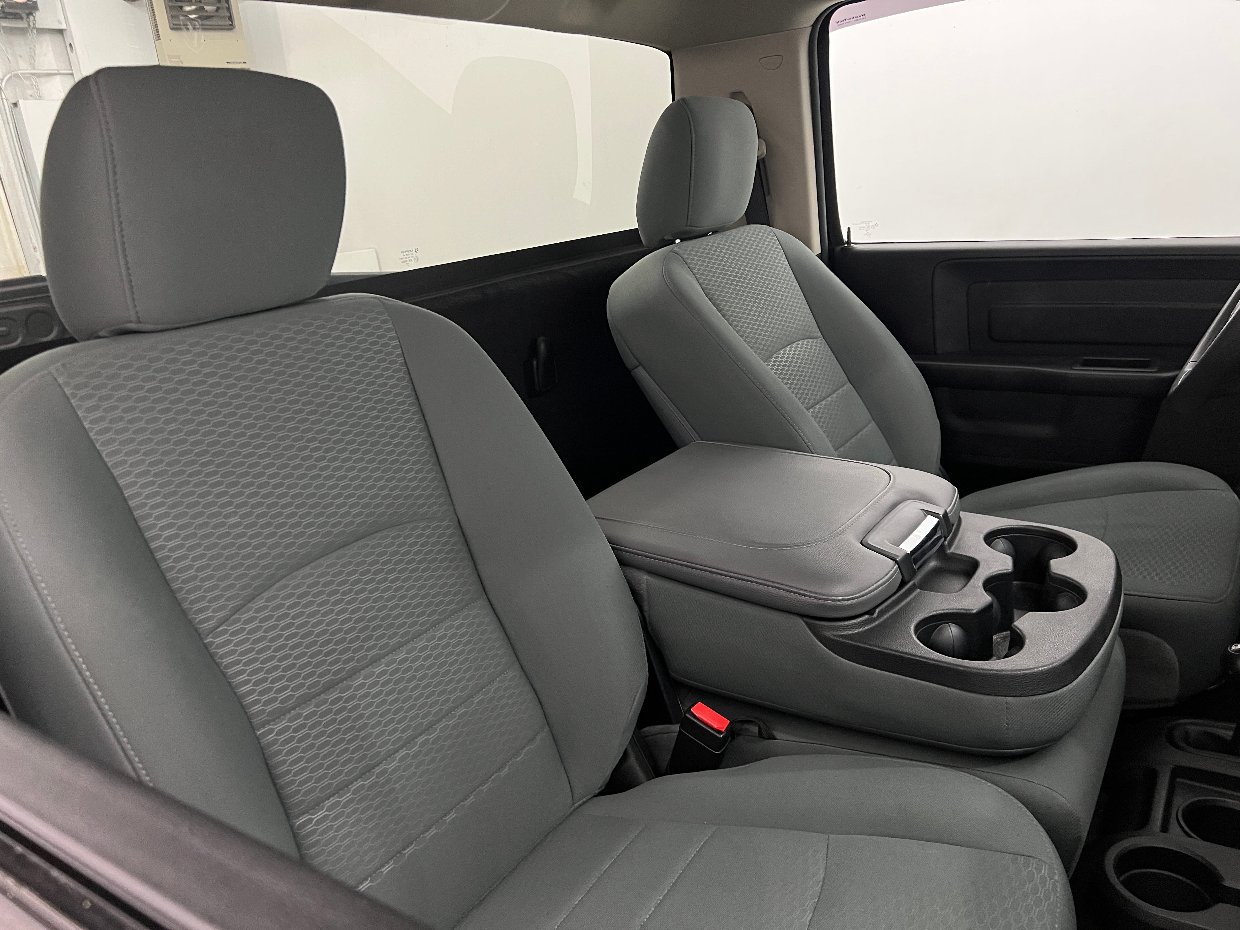 2018 RAM 3500 Tradesman 2