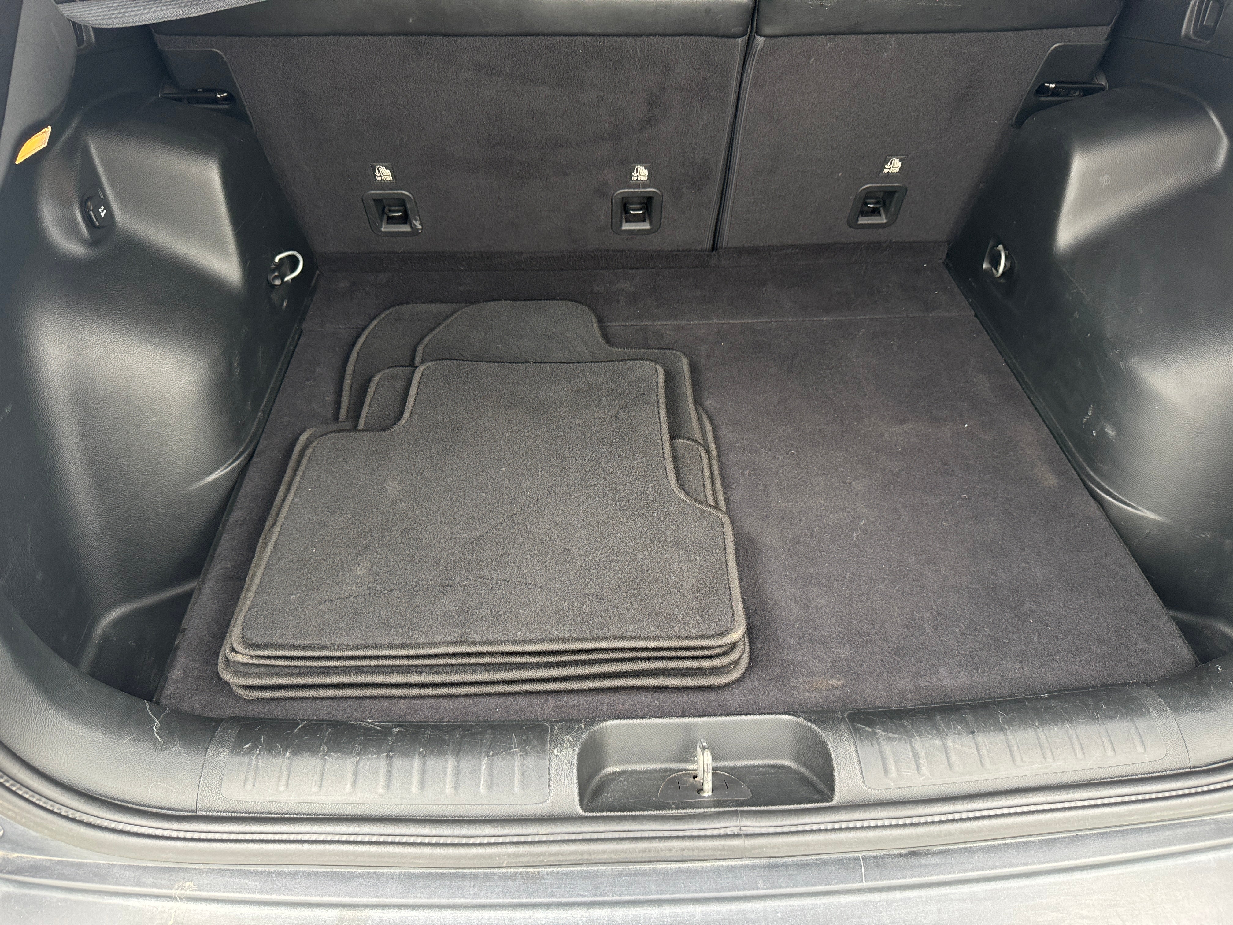2019 Jeep Cherokee Latitude 7