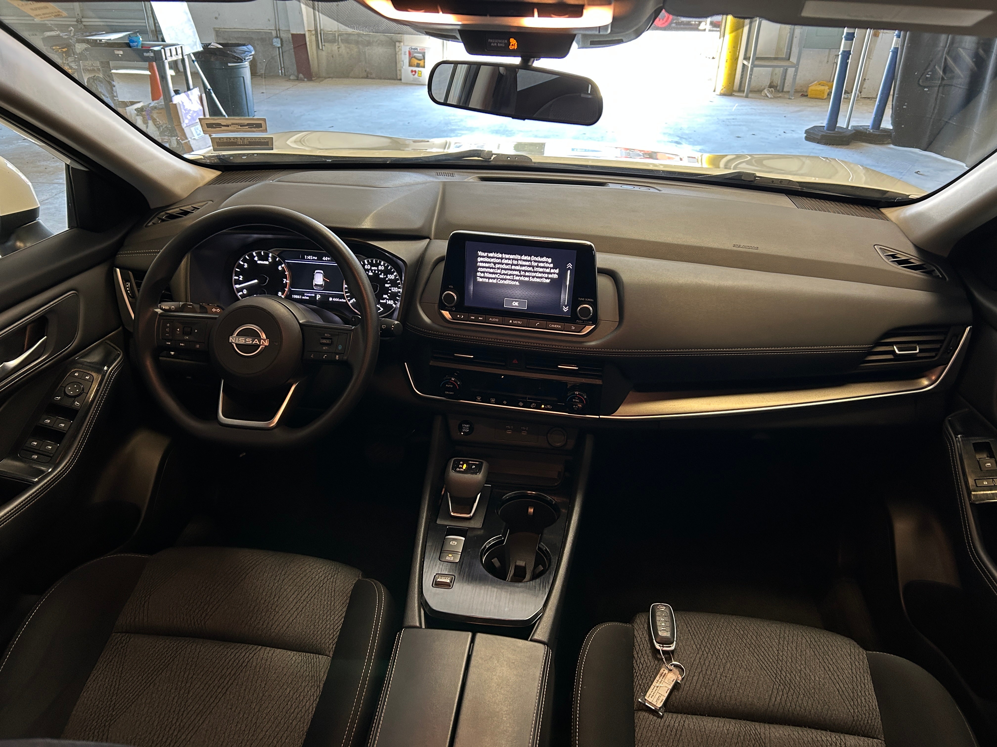 2024 Nissan Rogue SV 3