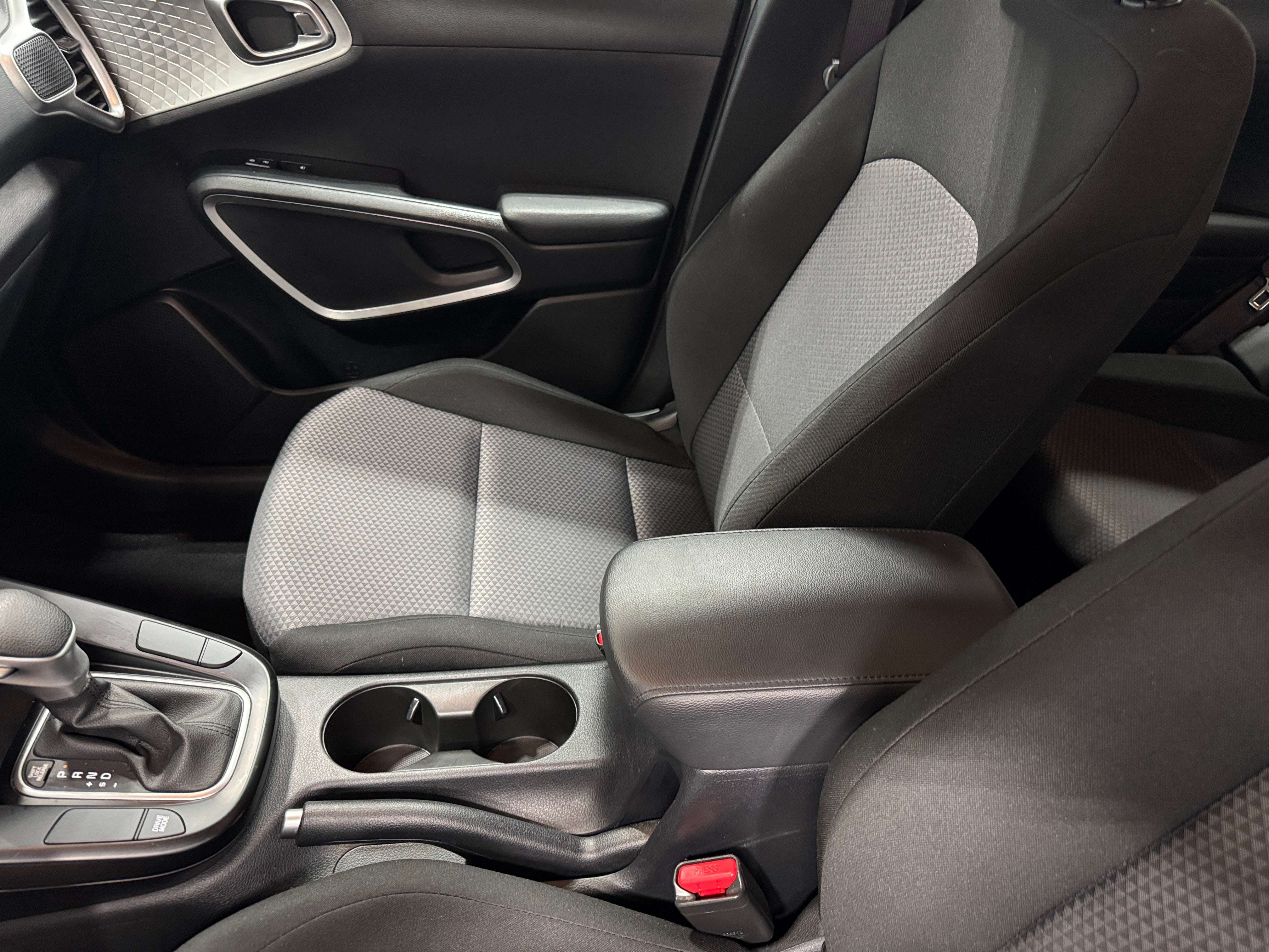2024 Kia Soul LX 2
