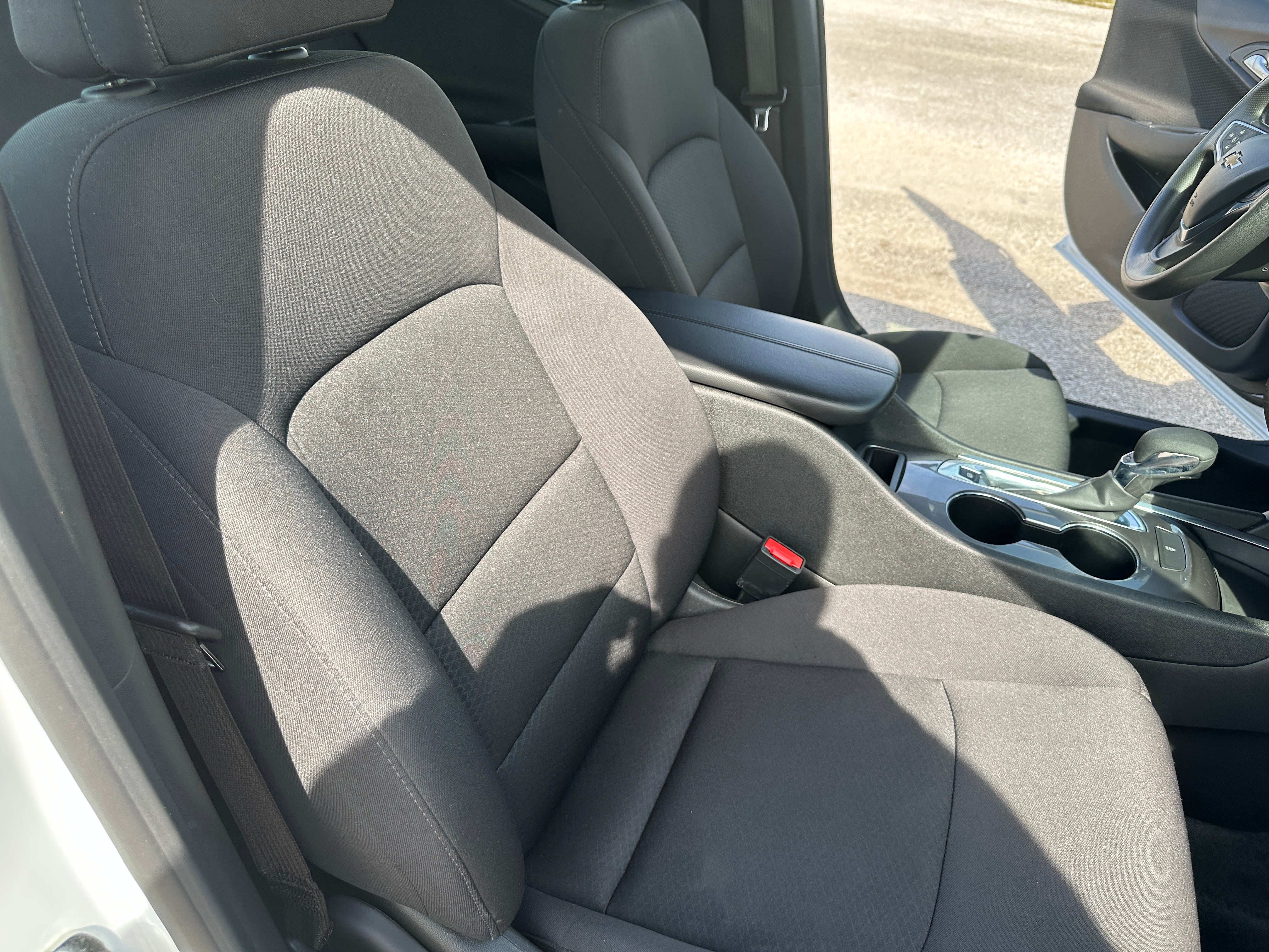 2023 Chevrolet Malibu LT 2