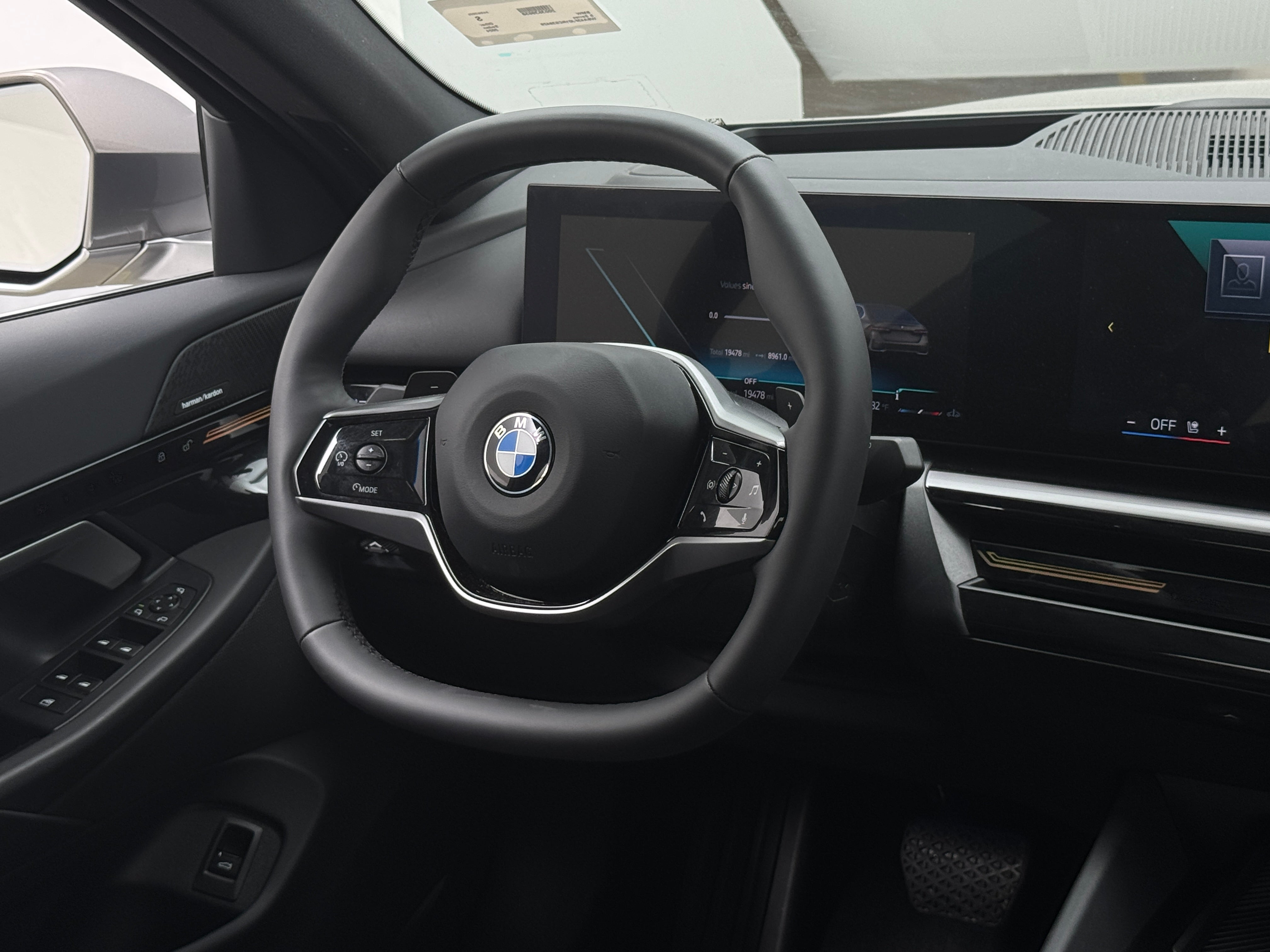 2024 BMW 5 Series 530i 4