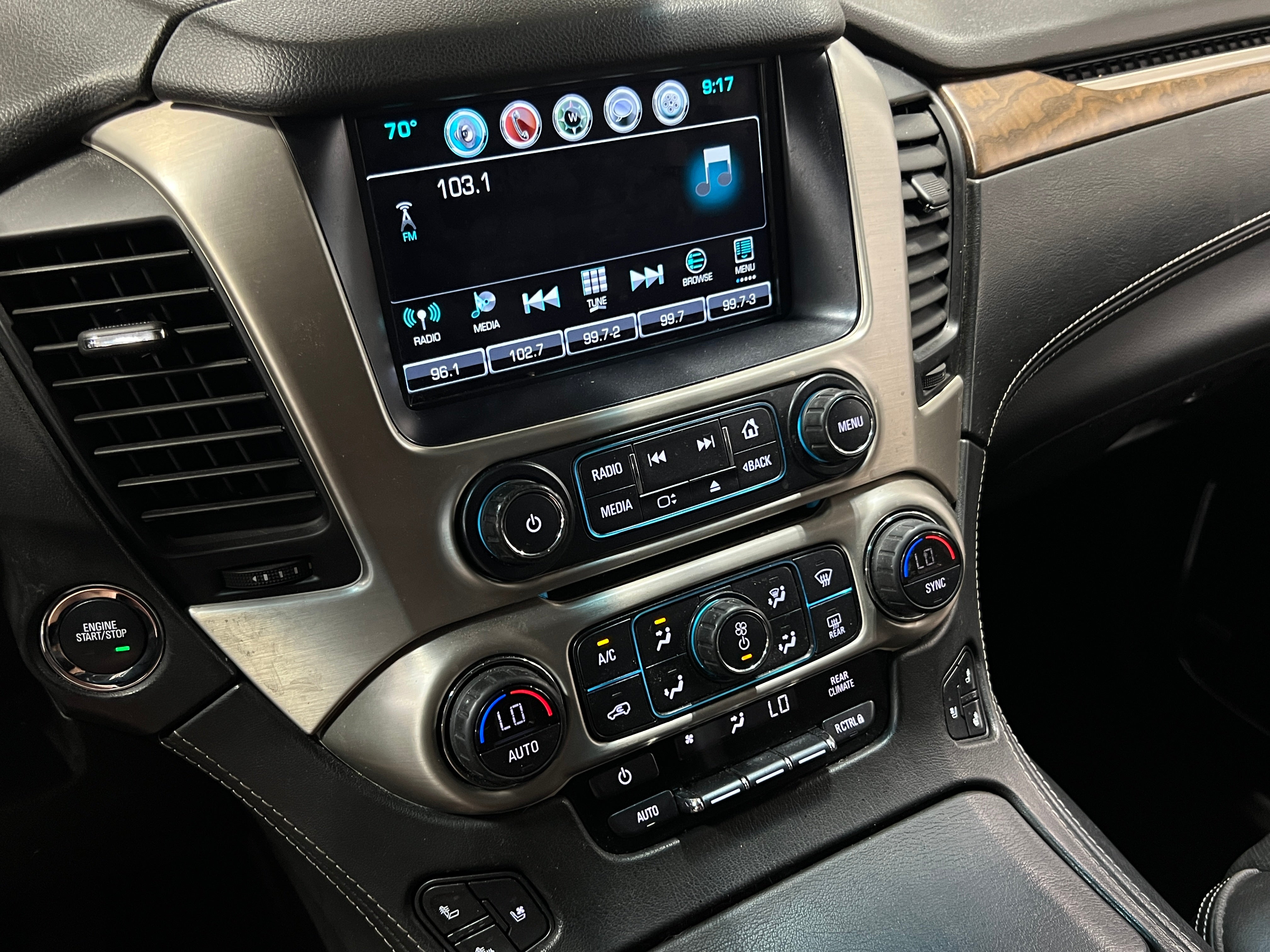 2019 GMC Yukon Denali 3